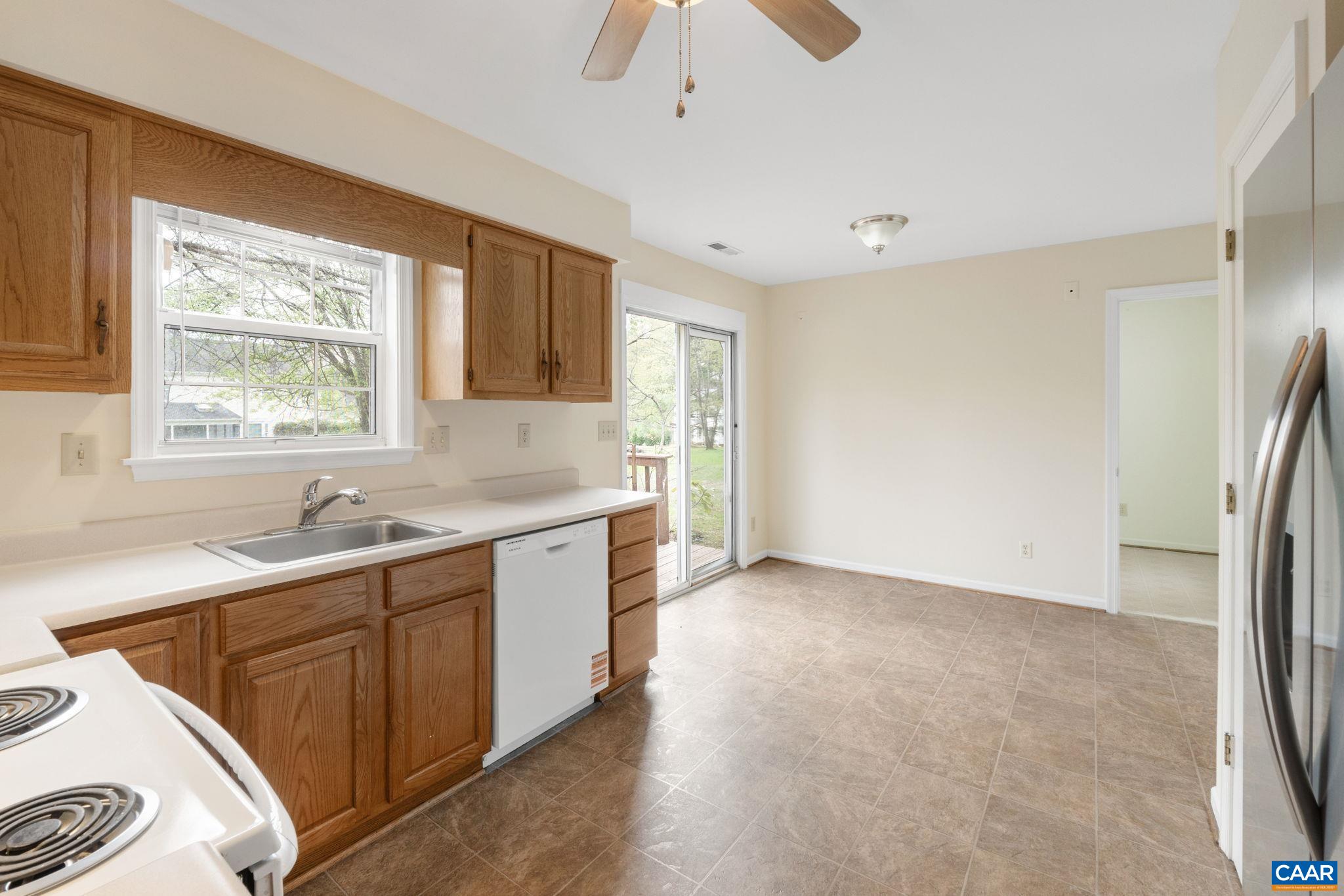 1883 STEEPLECHASE RUN