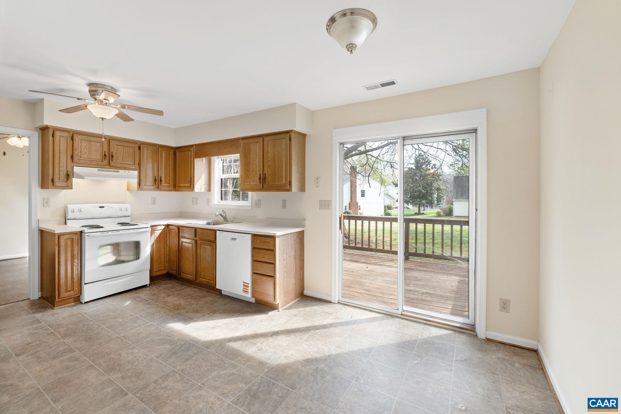 1883 STEEPLECHASE RUN