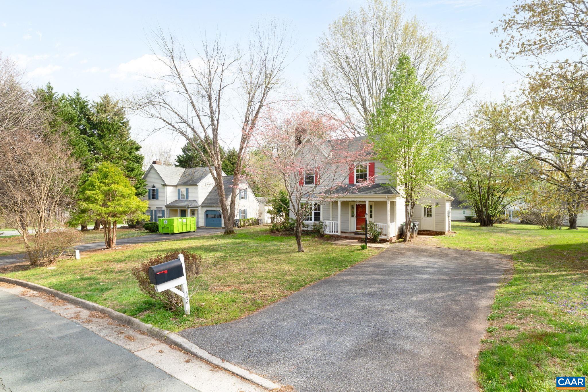 1883 STEEPLECHASE RUN