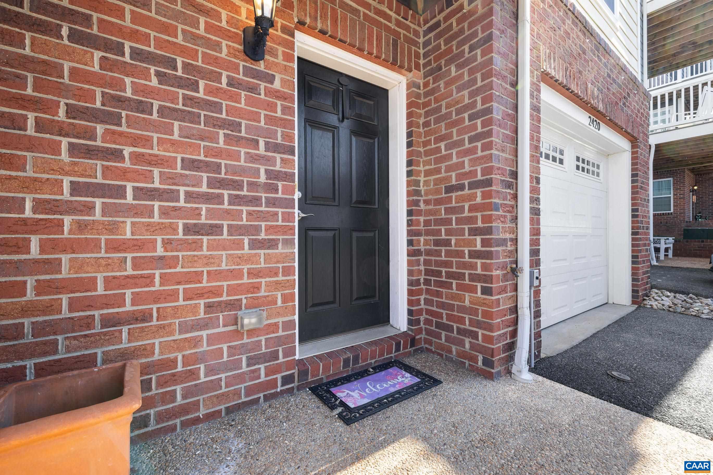 2420 WINTHROP DR