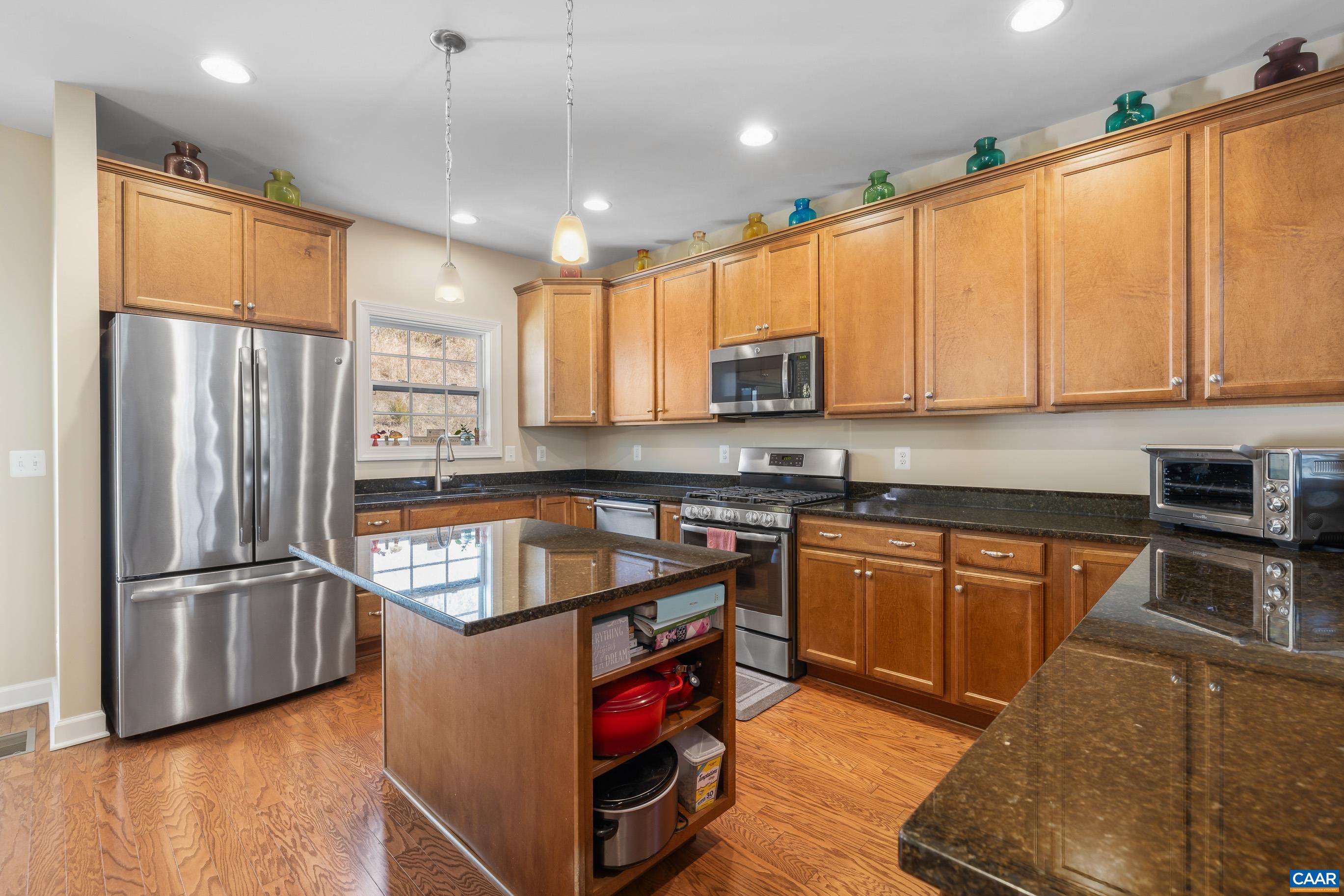 2420 WINTHROP DR