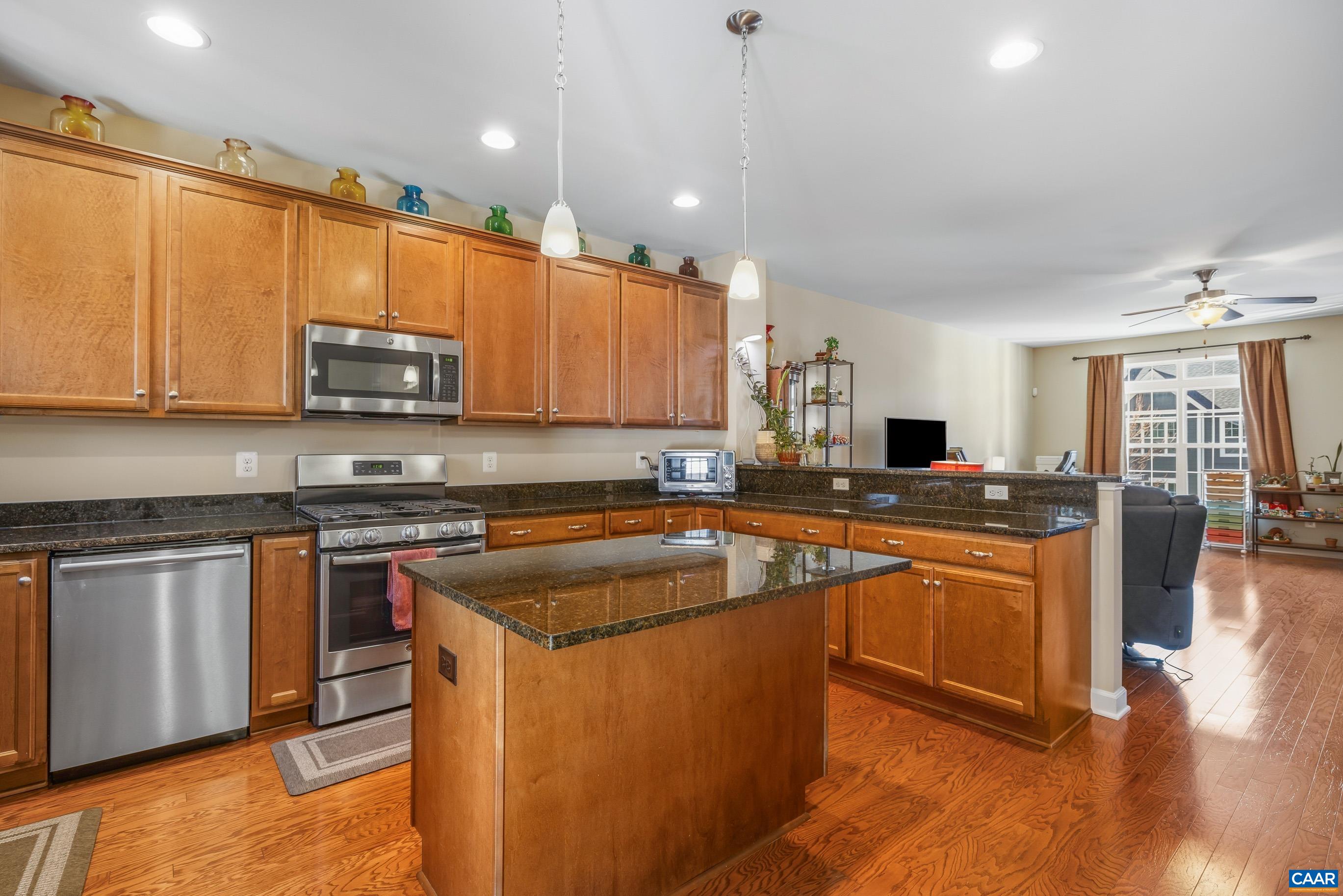 2420 WINTHROP DR