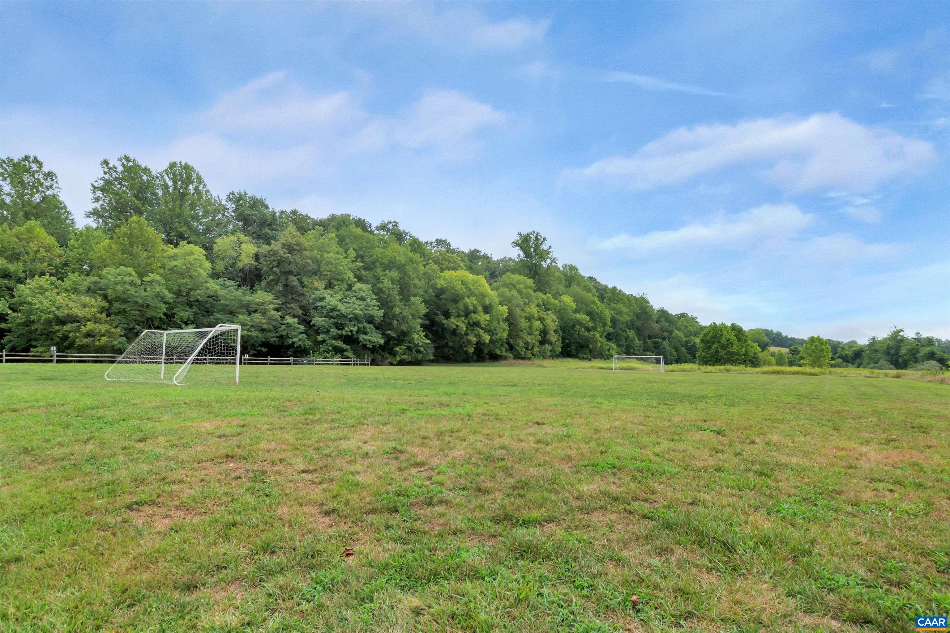 1113 RIVER OAKS LN