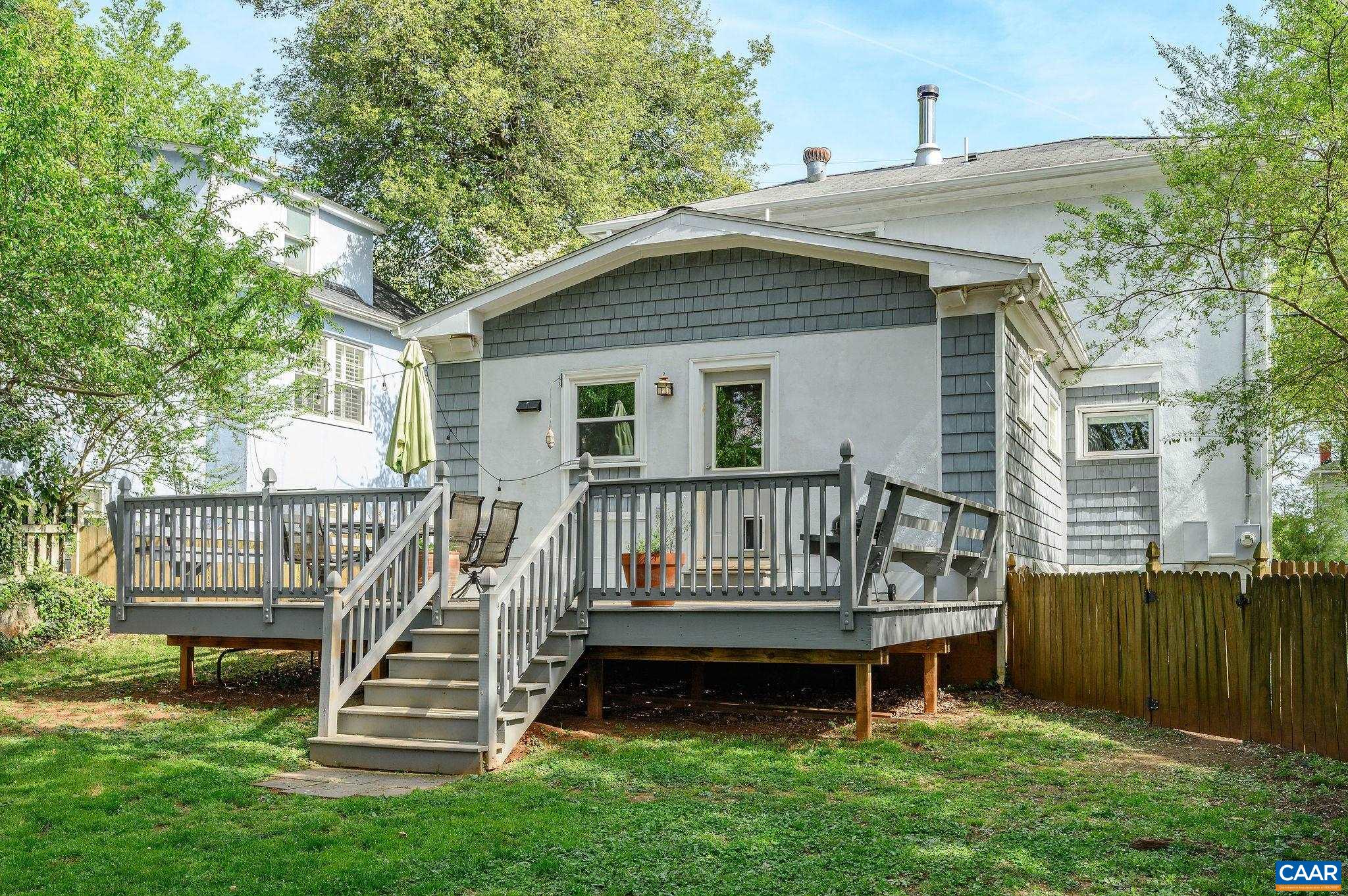 822 MONTICELLO AVE