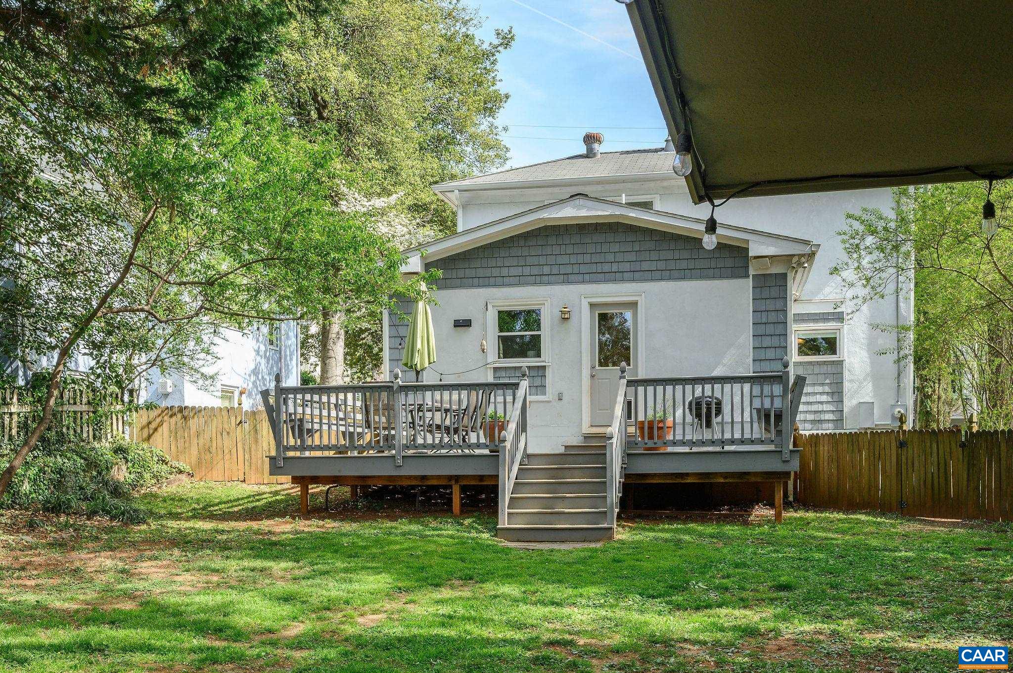 822 MONTICELLO AVE