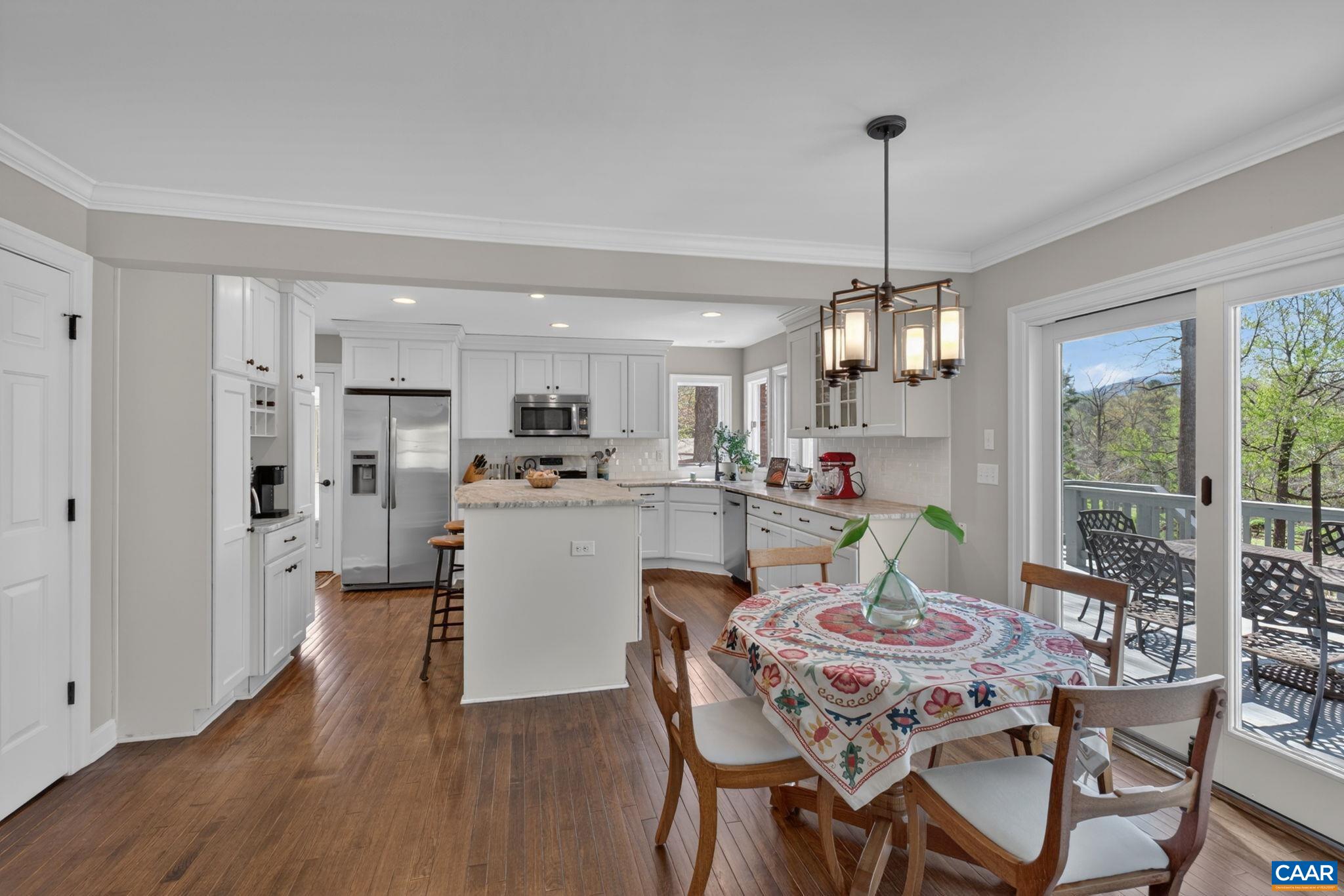 7087 DICK WOODS RD