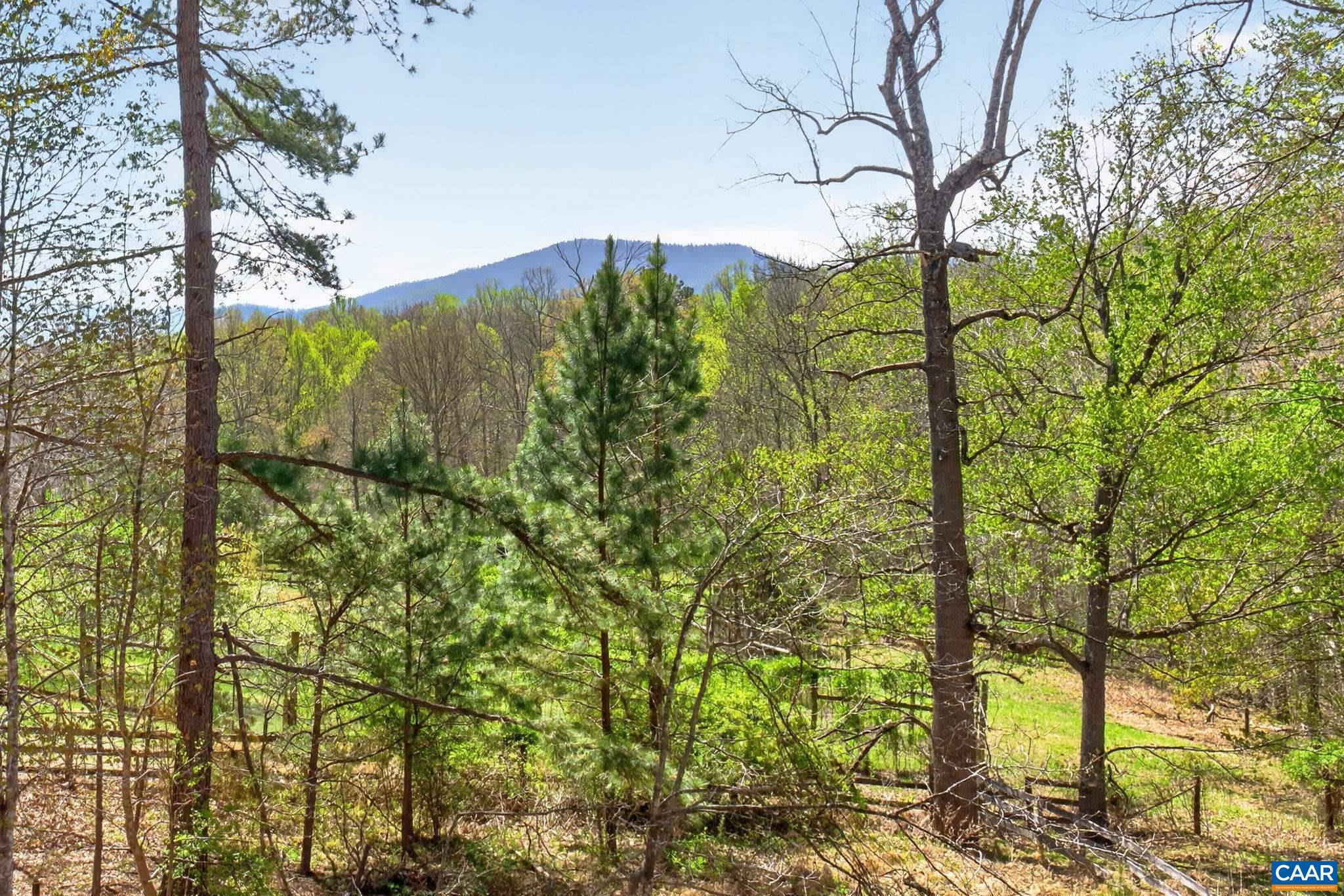 7087 DICK WOODS RD