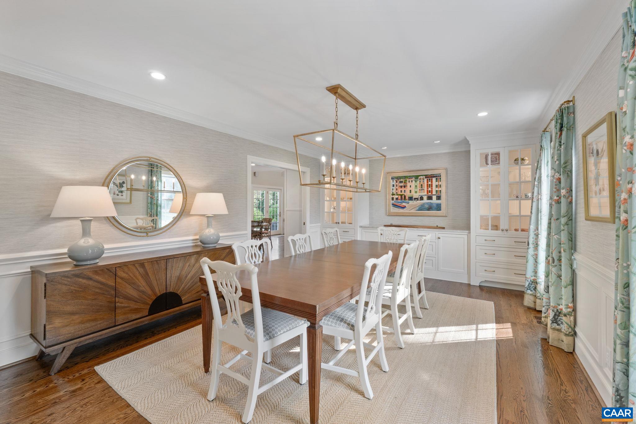 101 CAVALIER DR