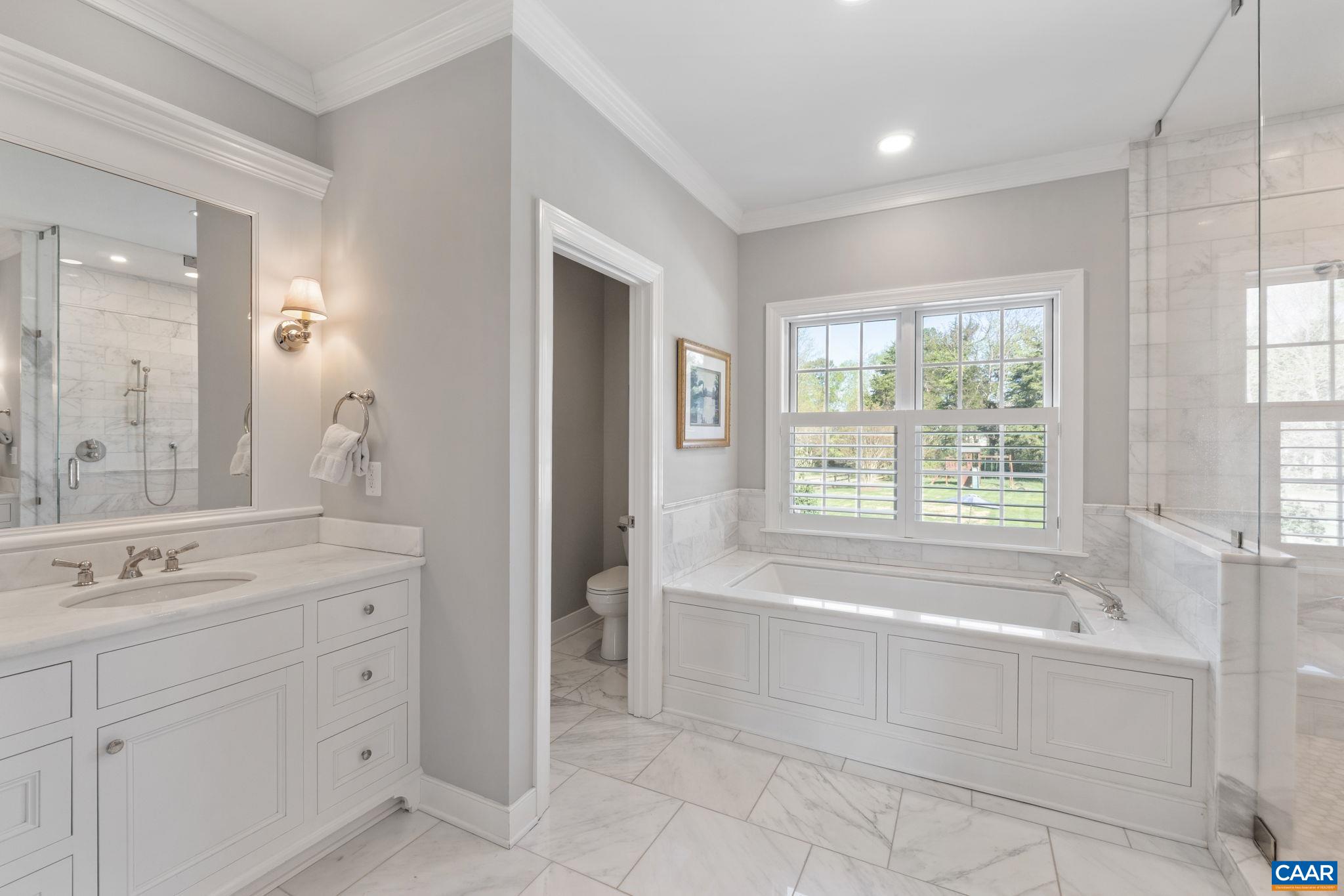 101 CAVALIER DR