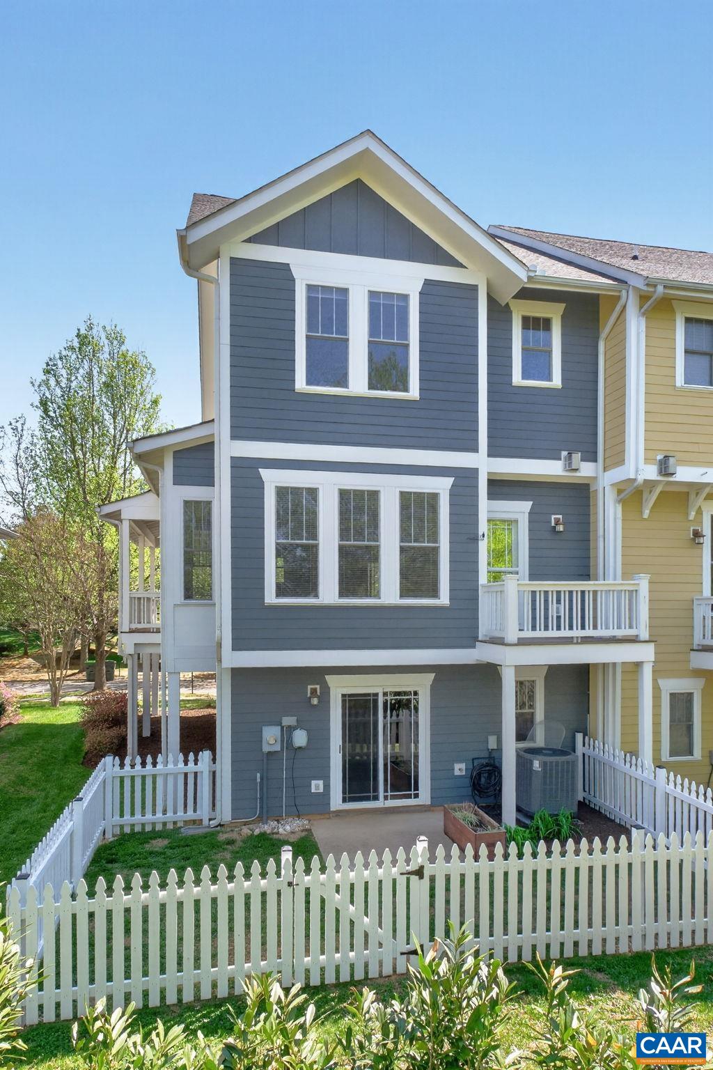 1719 PAINTED SKY TER