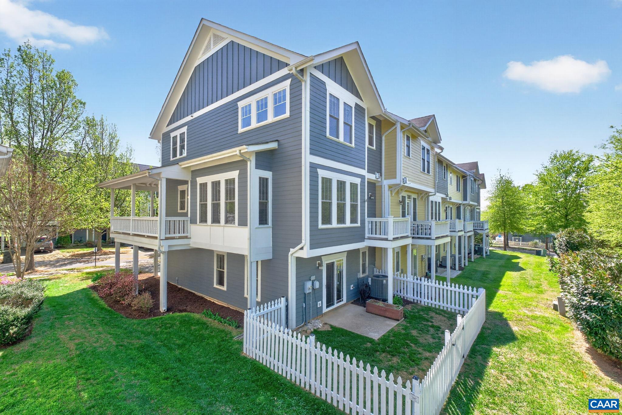 1719 PAINTED SKY TER