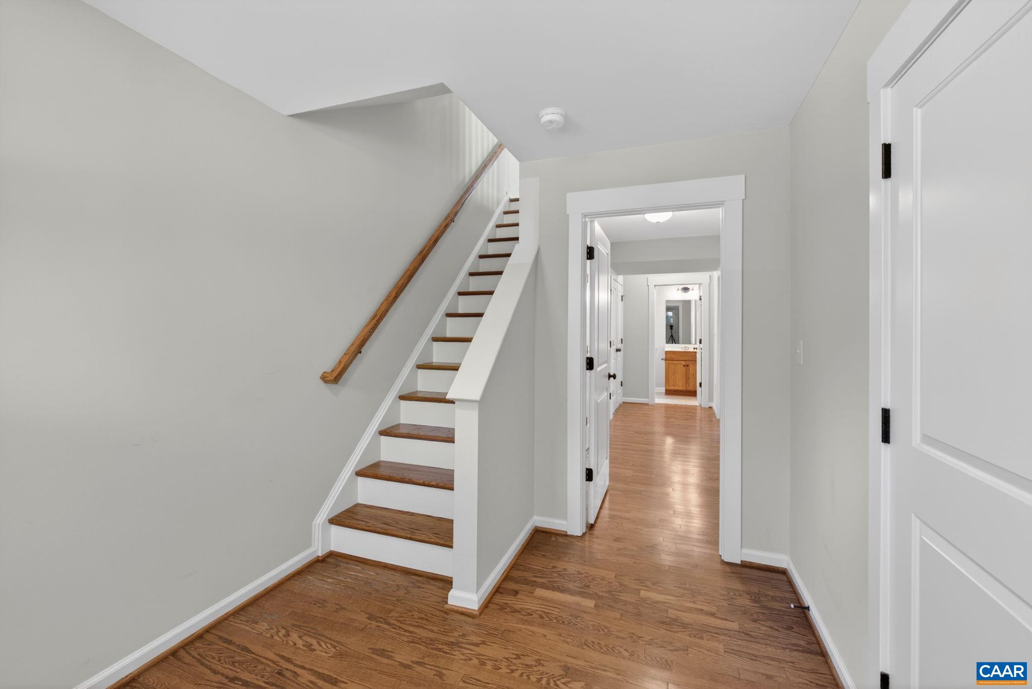 1719 PAINTED SKY TER