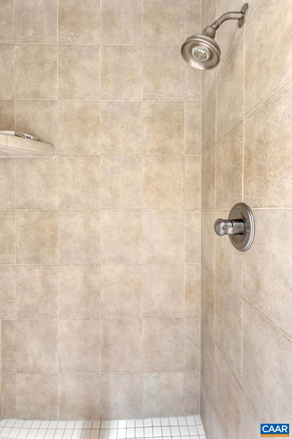 210 NE 10TH ST Unit: 103