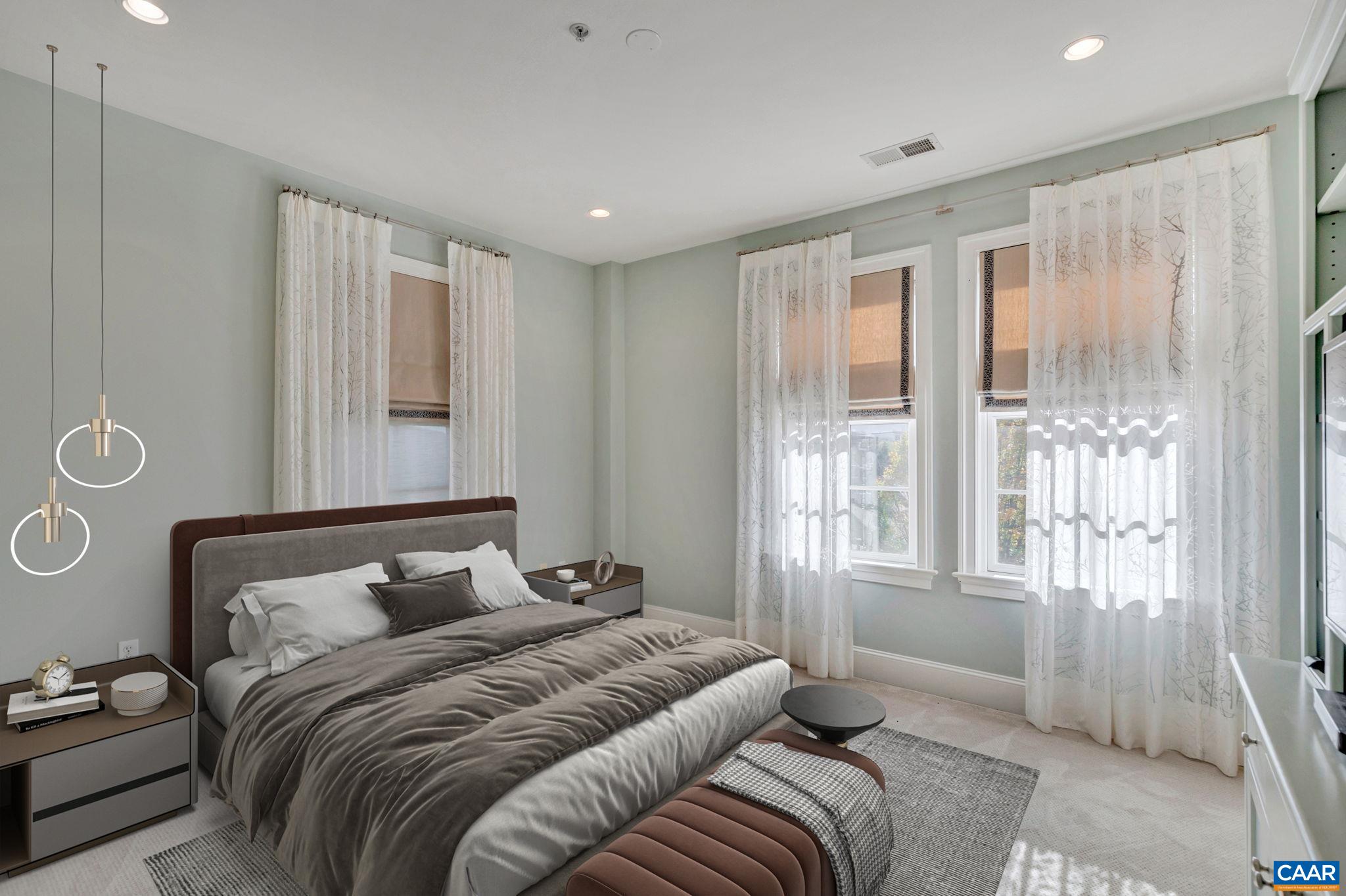 210 NE 10TH ST Unit: 103