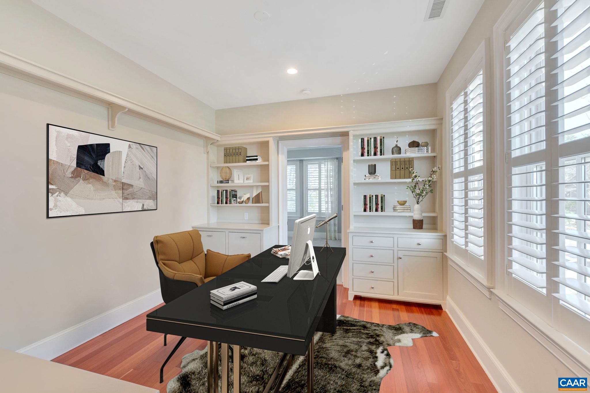 210 NE 10TH ST Unit: 103