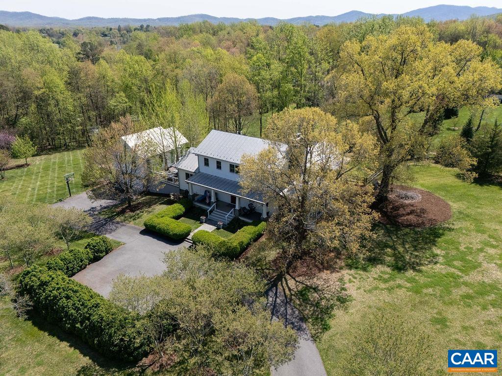 6877 HARVEST FARMS LN