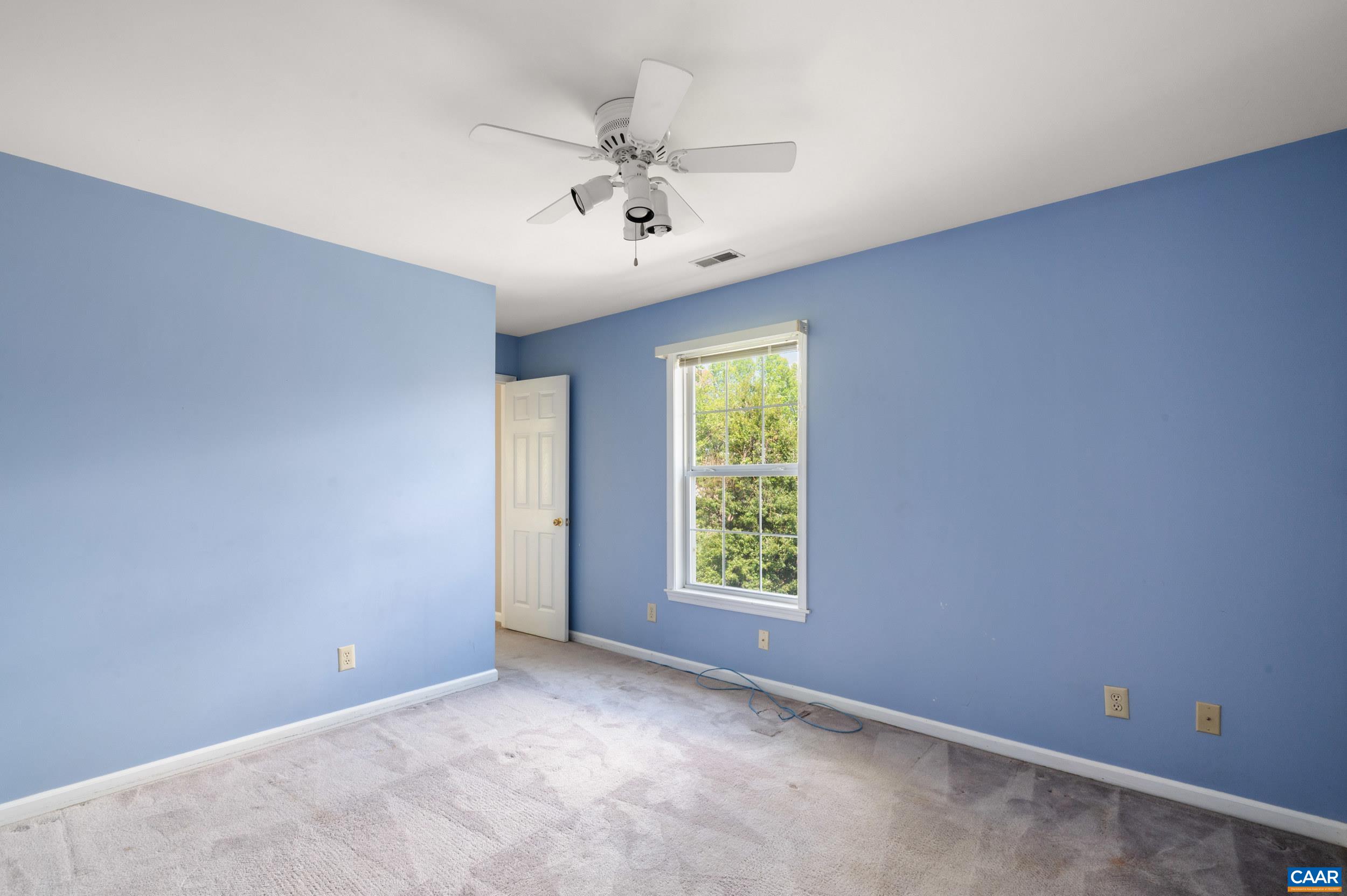 2089 WHISPERING WOODS DR