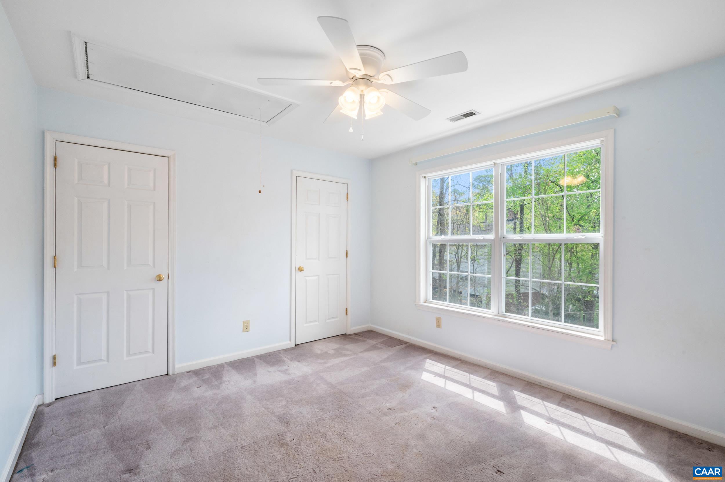 2089 WHISPERING WOODS DR