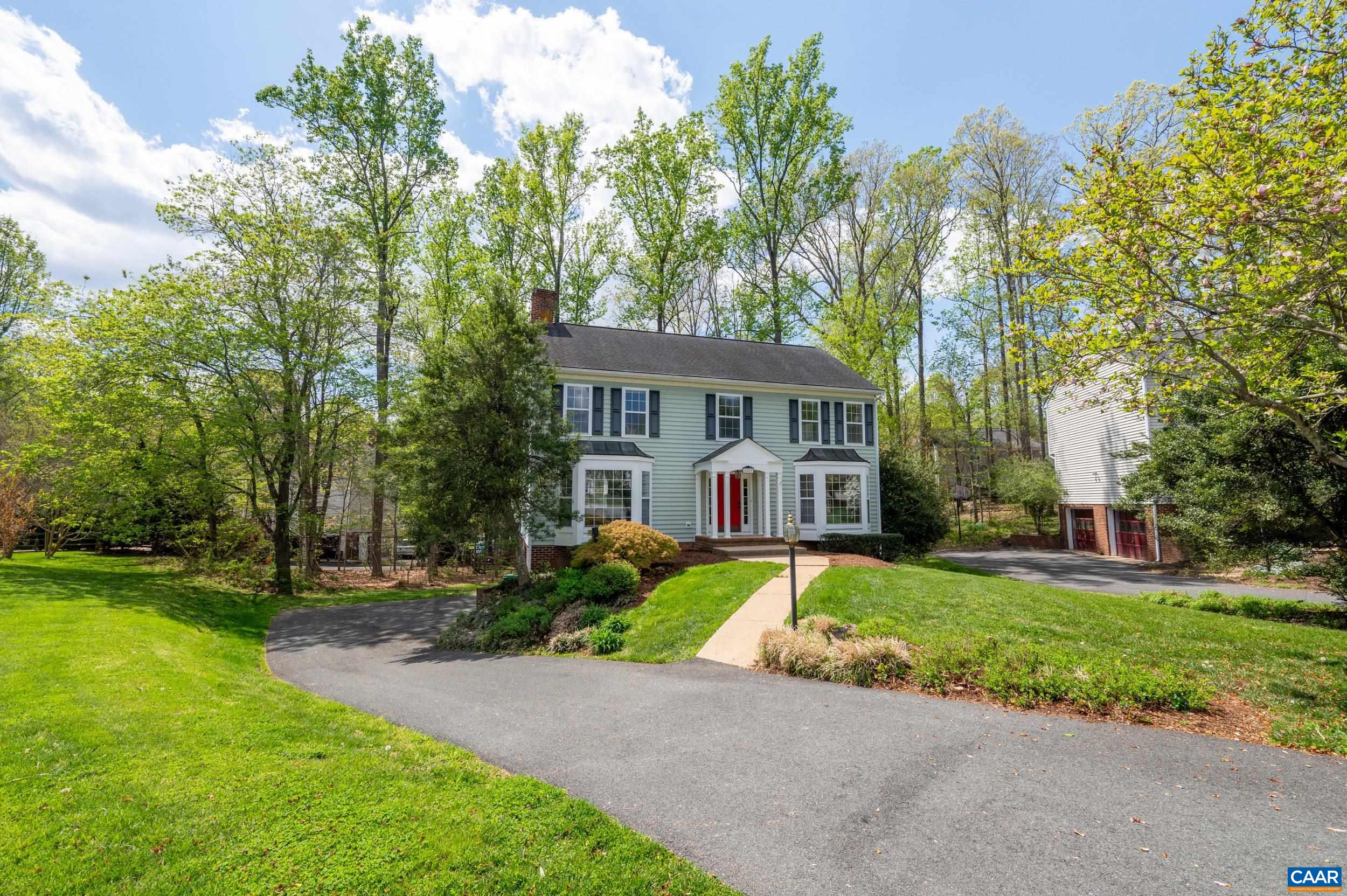 2089 WHISPERING WOODS DR