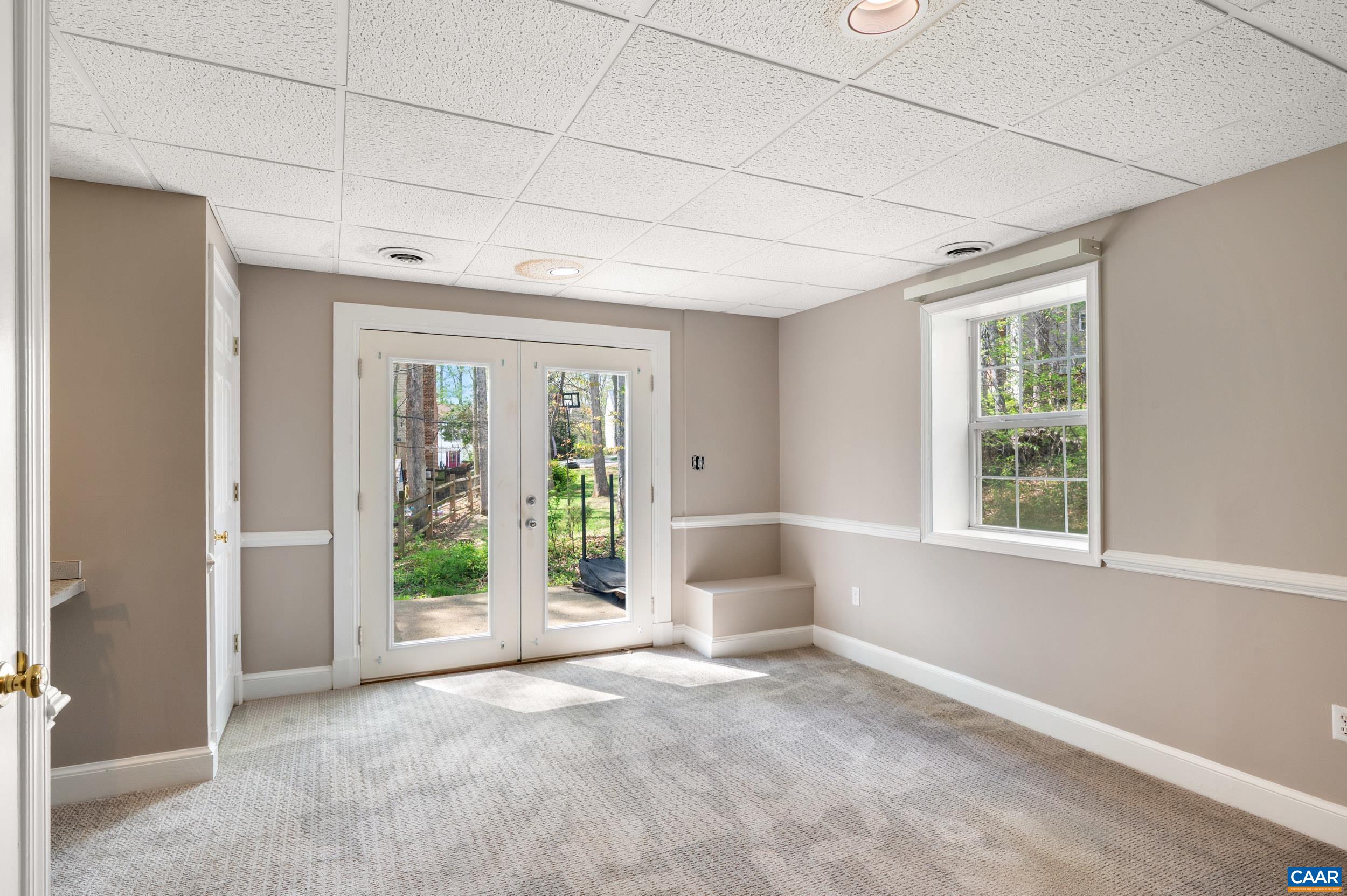 2089 WHISPERING WOODS DR