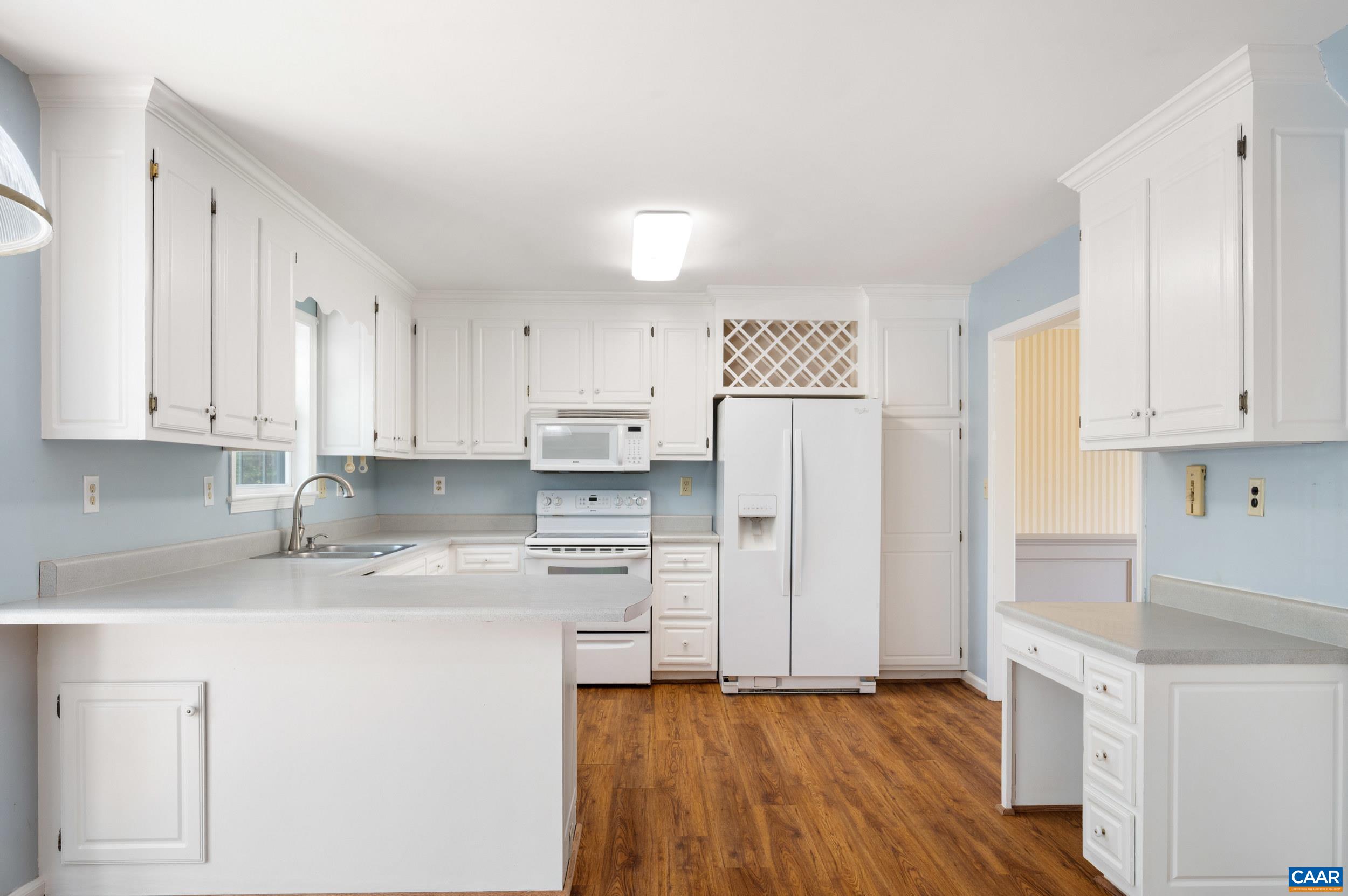 2089 WHISPERING WOODS DR