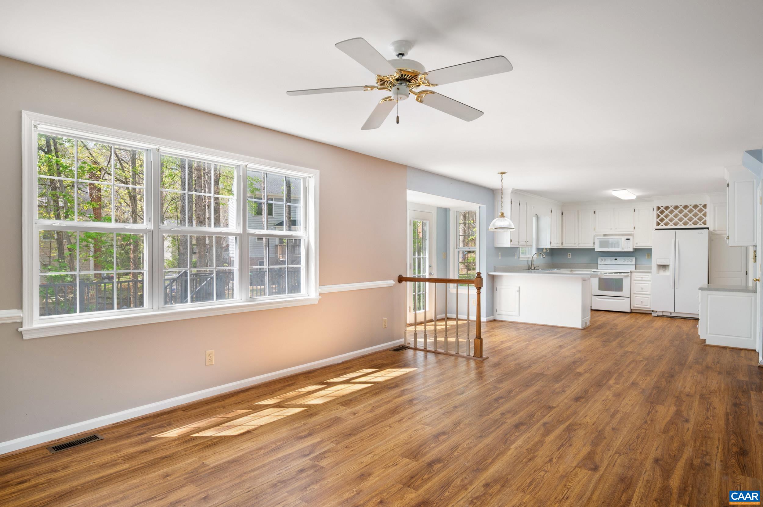 2089 WHISPERING WOODS DR