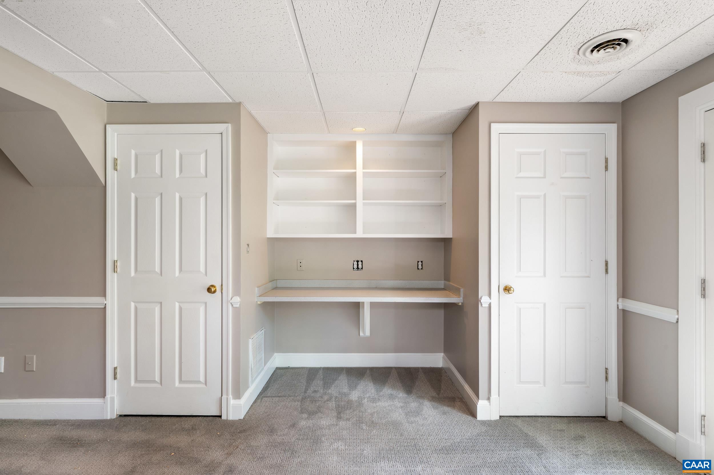 2089 WHISPERING WOODS DR