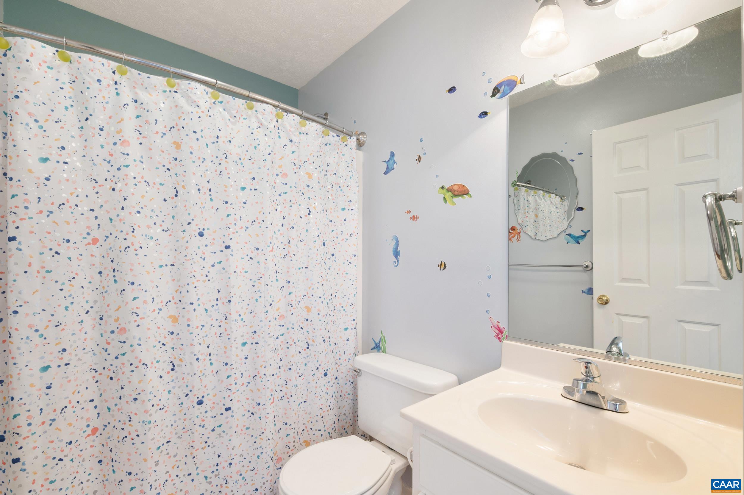 225 MAYFIELD LN