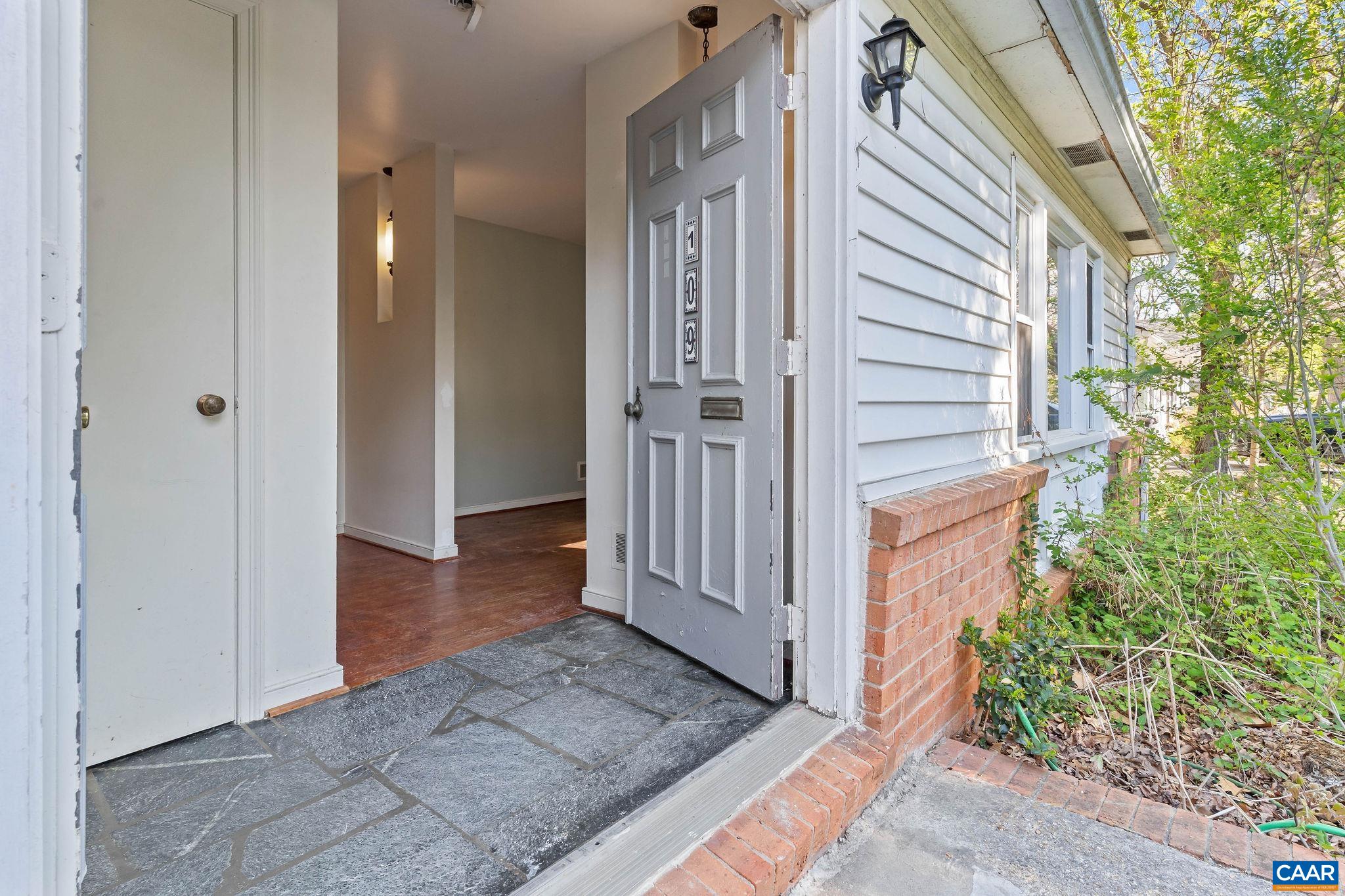 109 ELKHORN RD