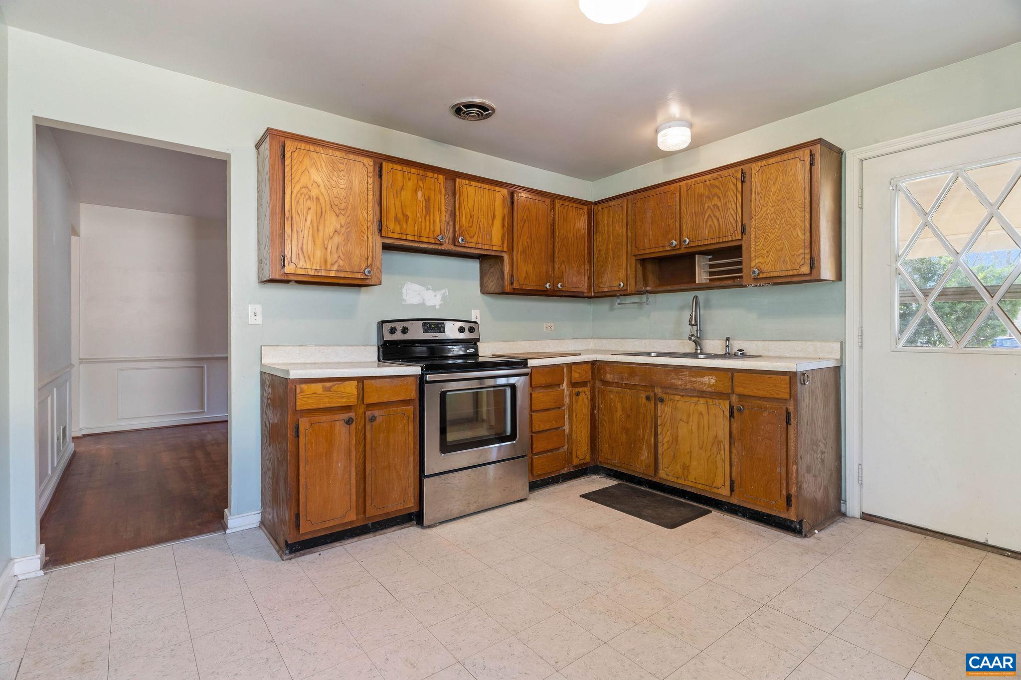 109 ELKHORN RD