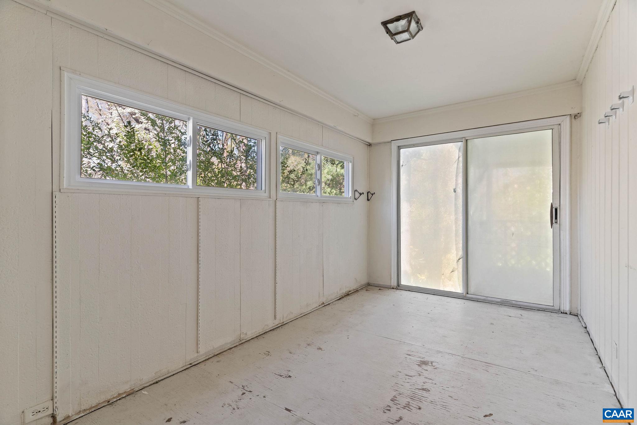 109 ELKHORN RD