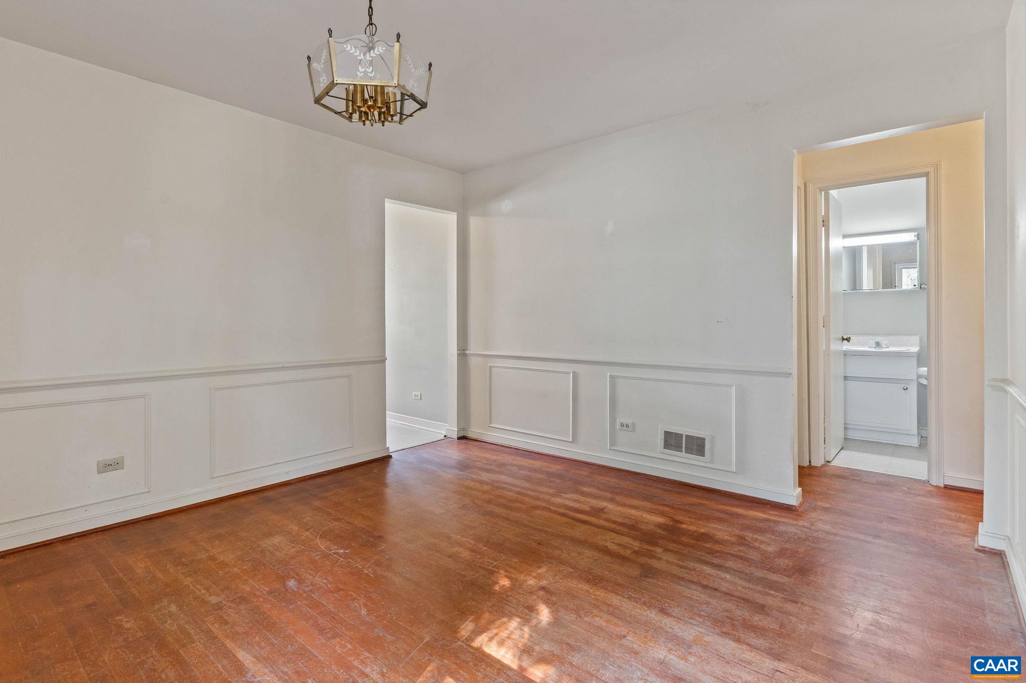 109 ELKHORN RD