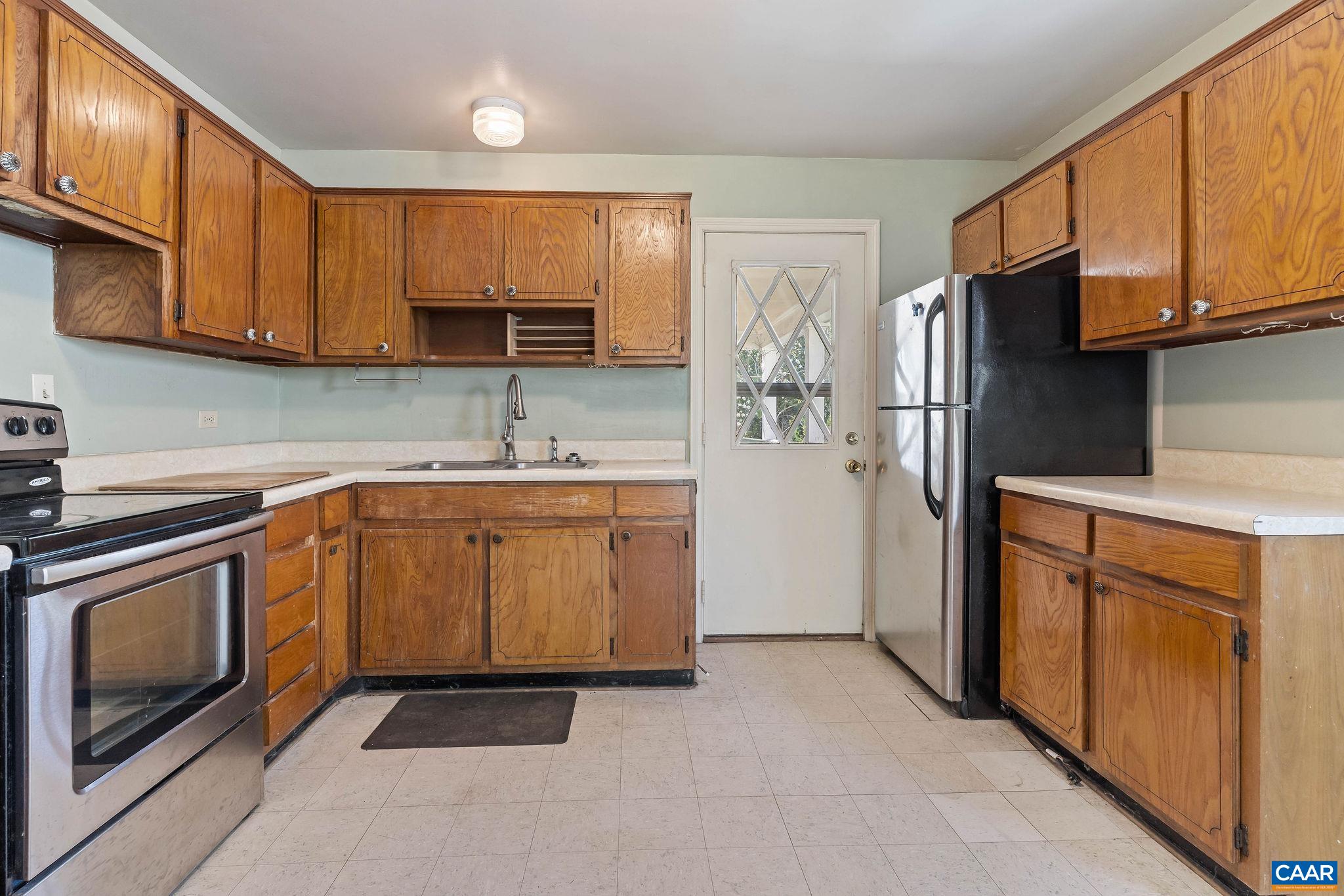 109 ELKHORN RD