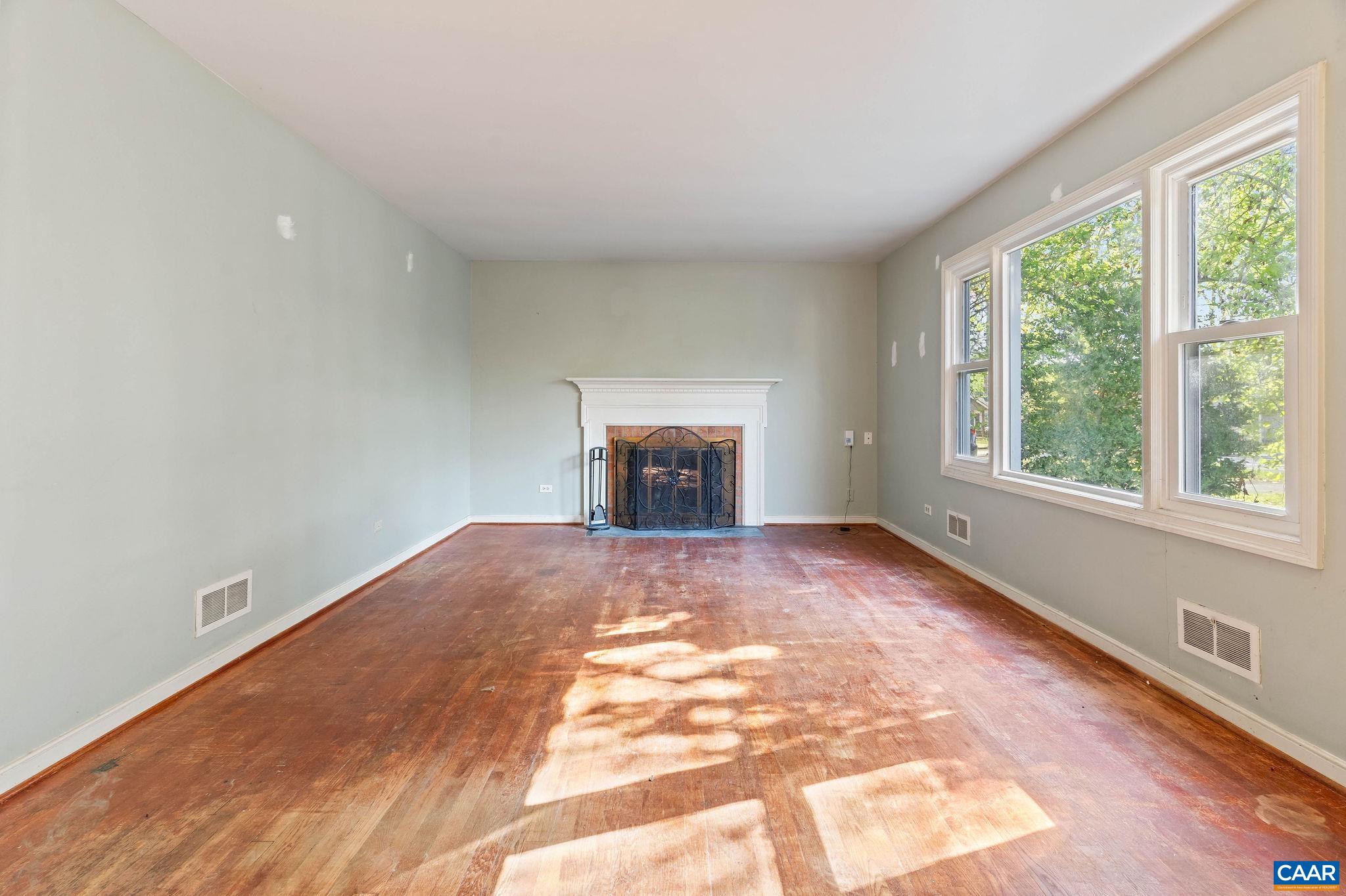 109 ELKHORN RD