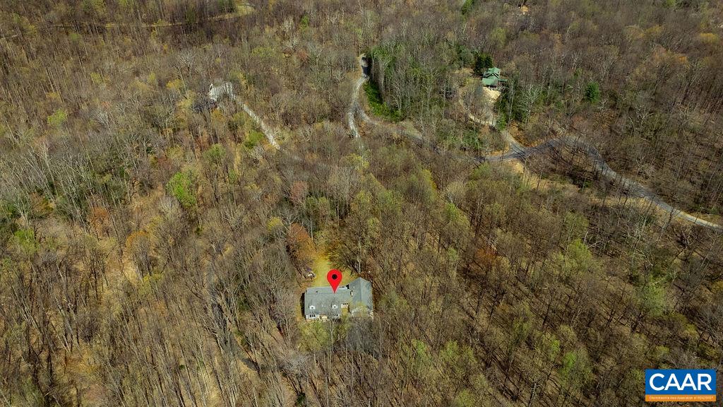 472 HORSESHOE MOUNTAIN RD