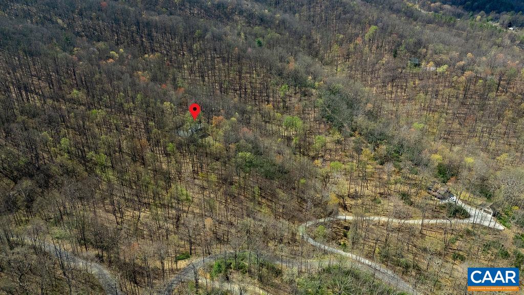 472 HORSESHOE MOUNTAIN RD