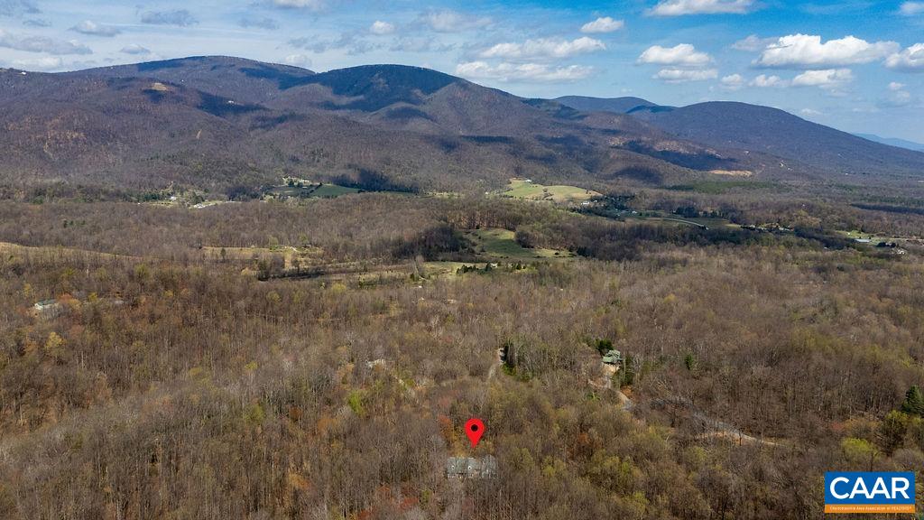 472 HORSESHOE MOUNTAIN RD