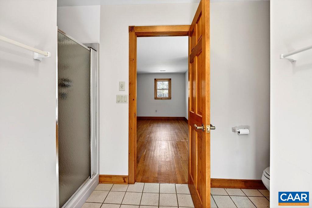 472 HORSESHOE MOUNTAIN RD