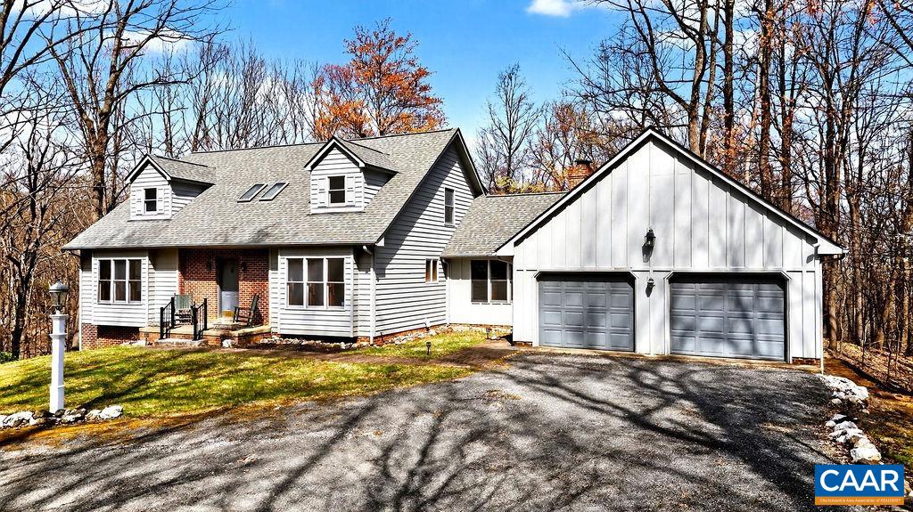 472 HORSESHOE MOUNTAIN RD