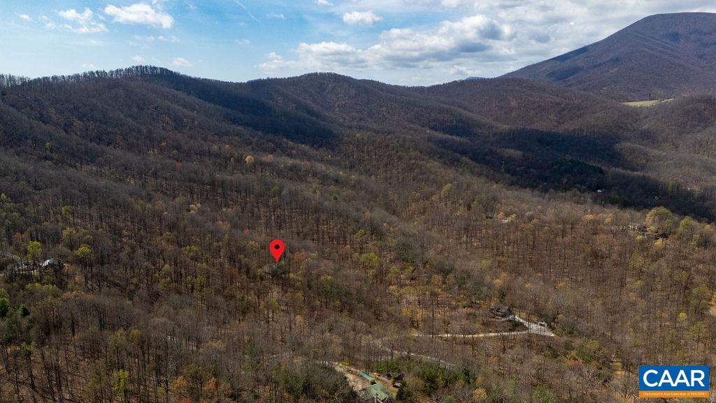 472 HORSESHOE MOUNTAIN RD