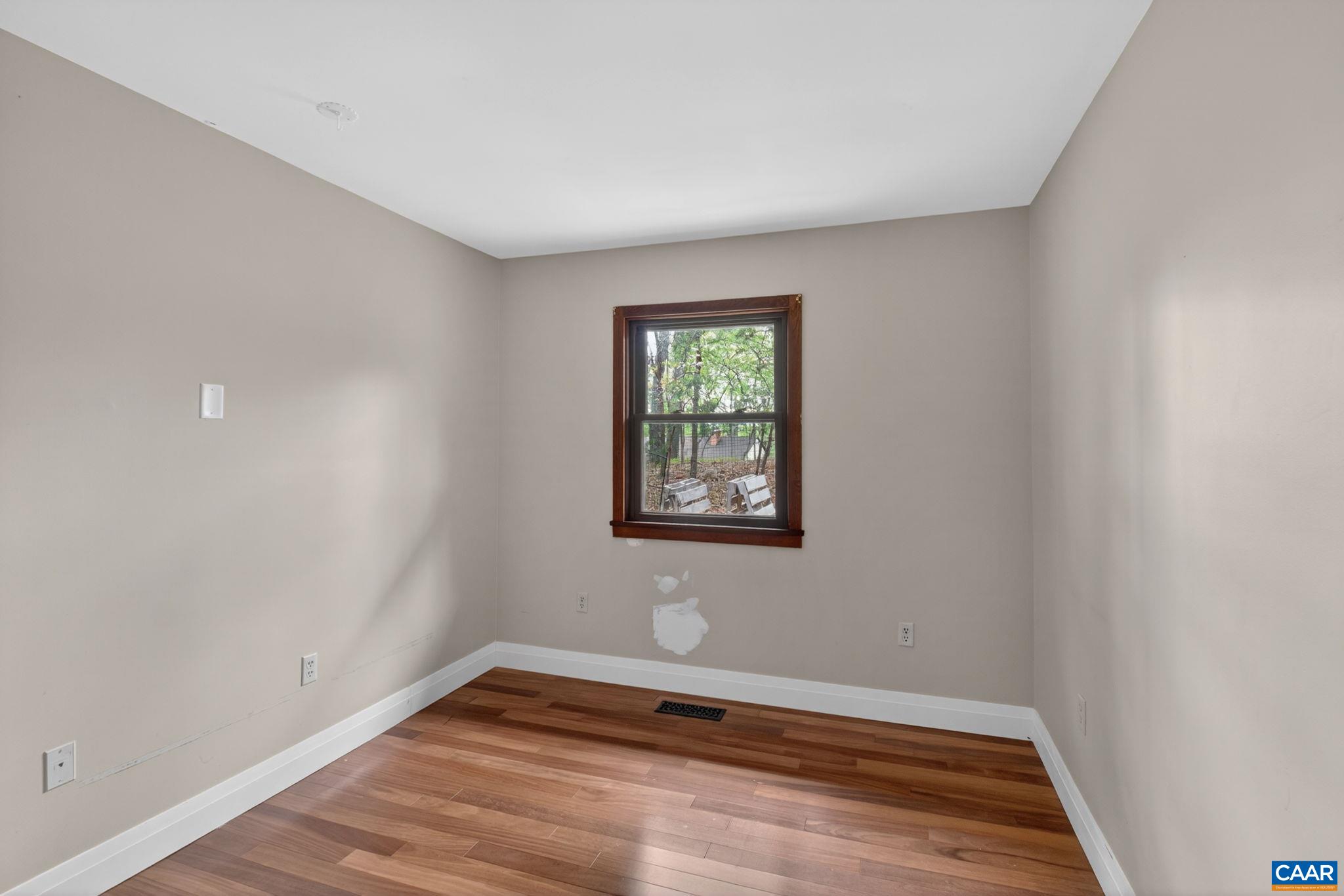 1670 MILTON RD