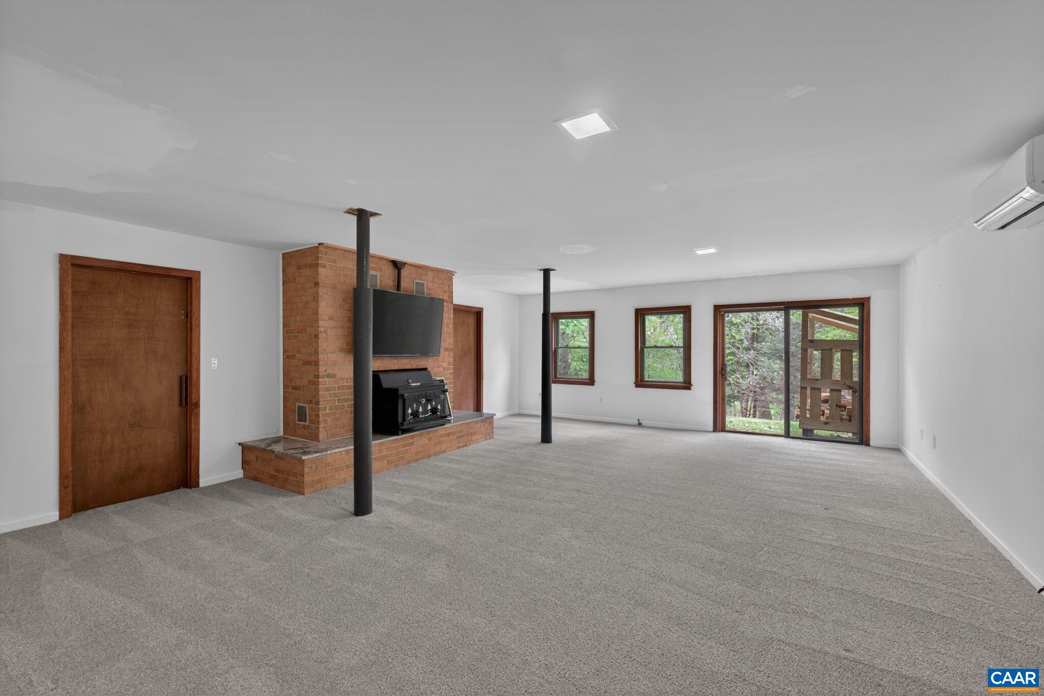 1670 MILTON RD