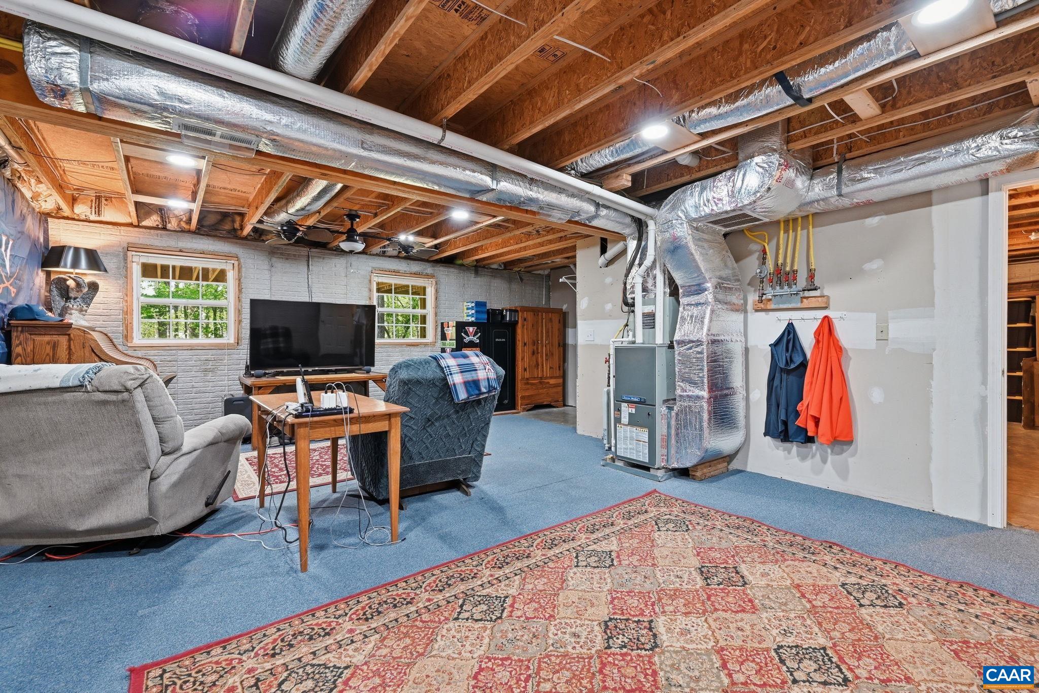 85 MAGNOLIA CT