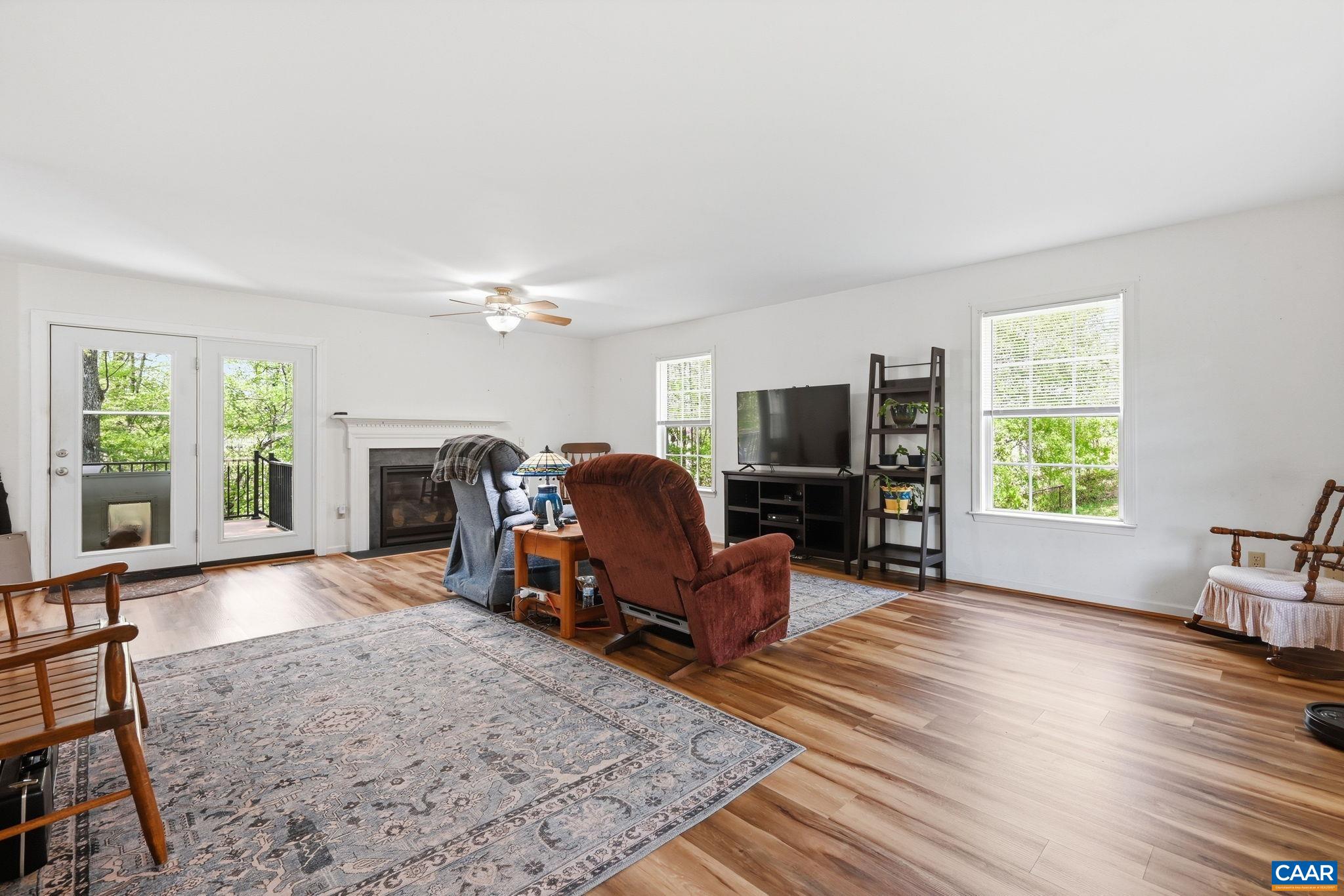 85 MAGNOLIA CT