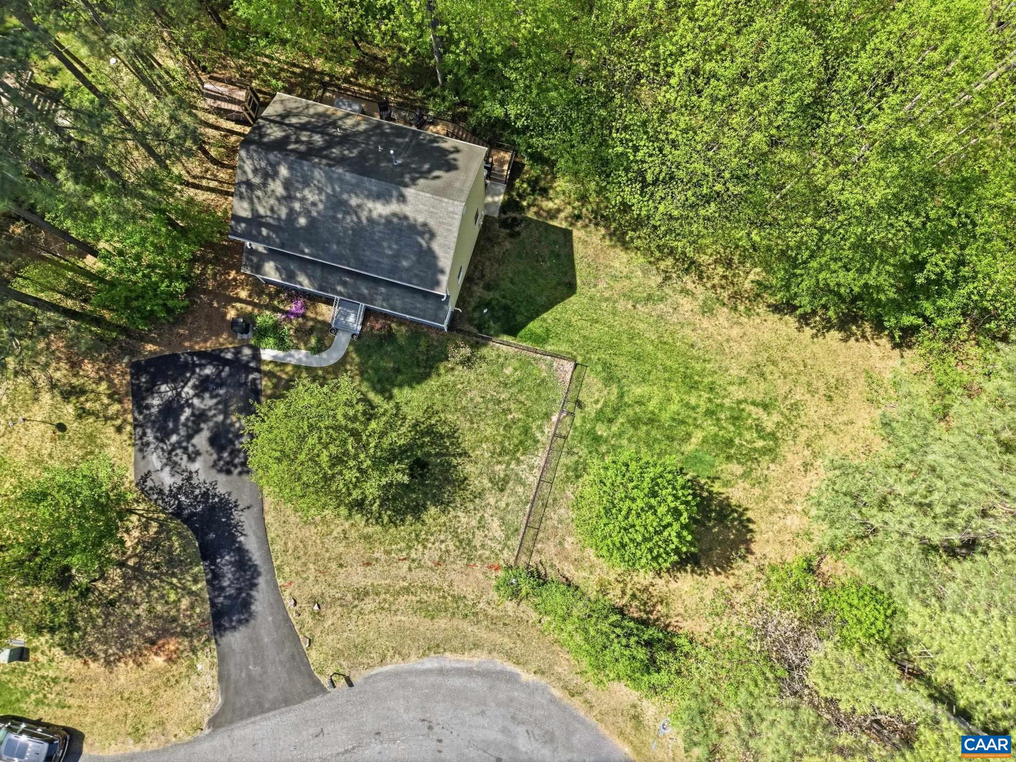 85 MAGNOLIA CT