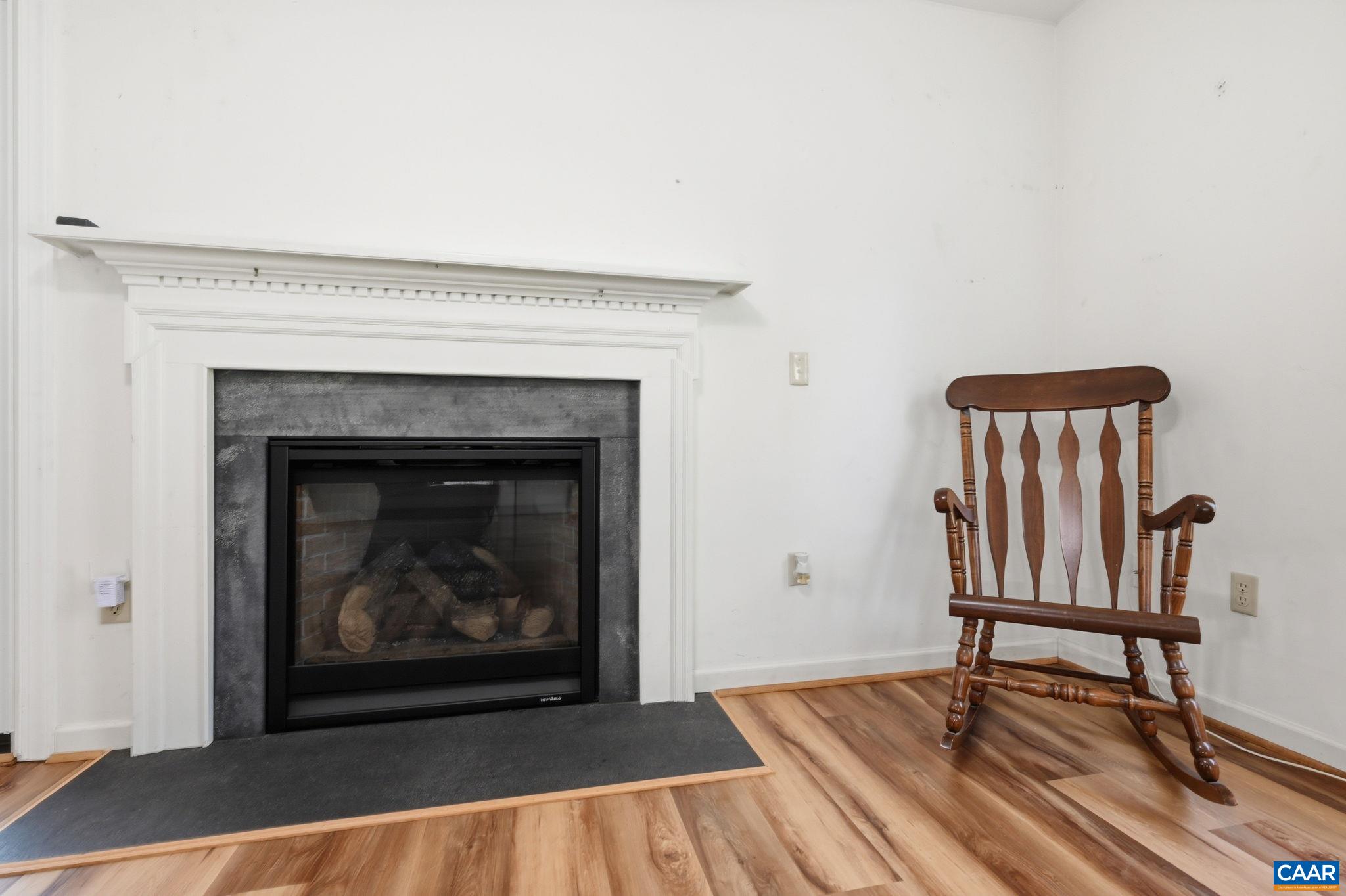 85 MAGNOLIA CT