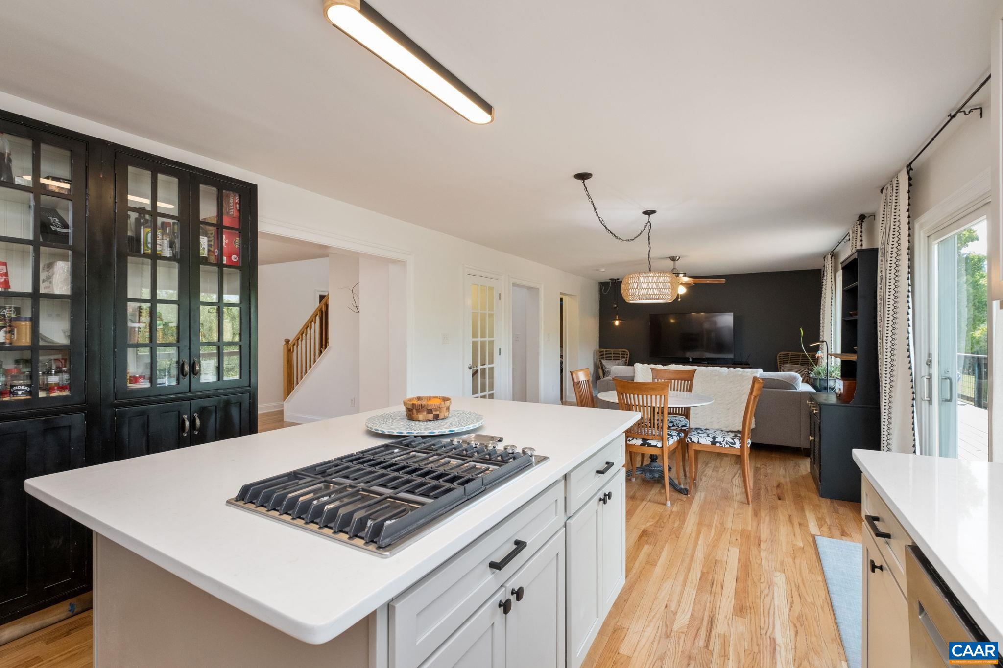 164 SUNNYSIDE LN