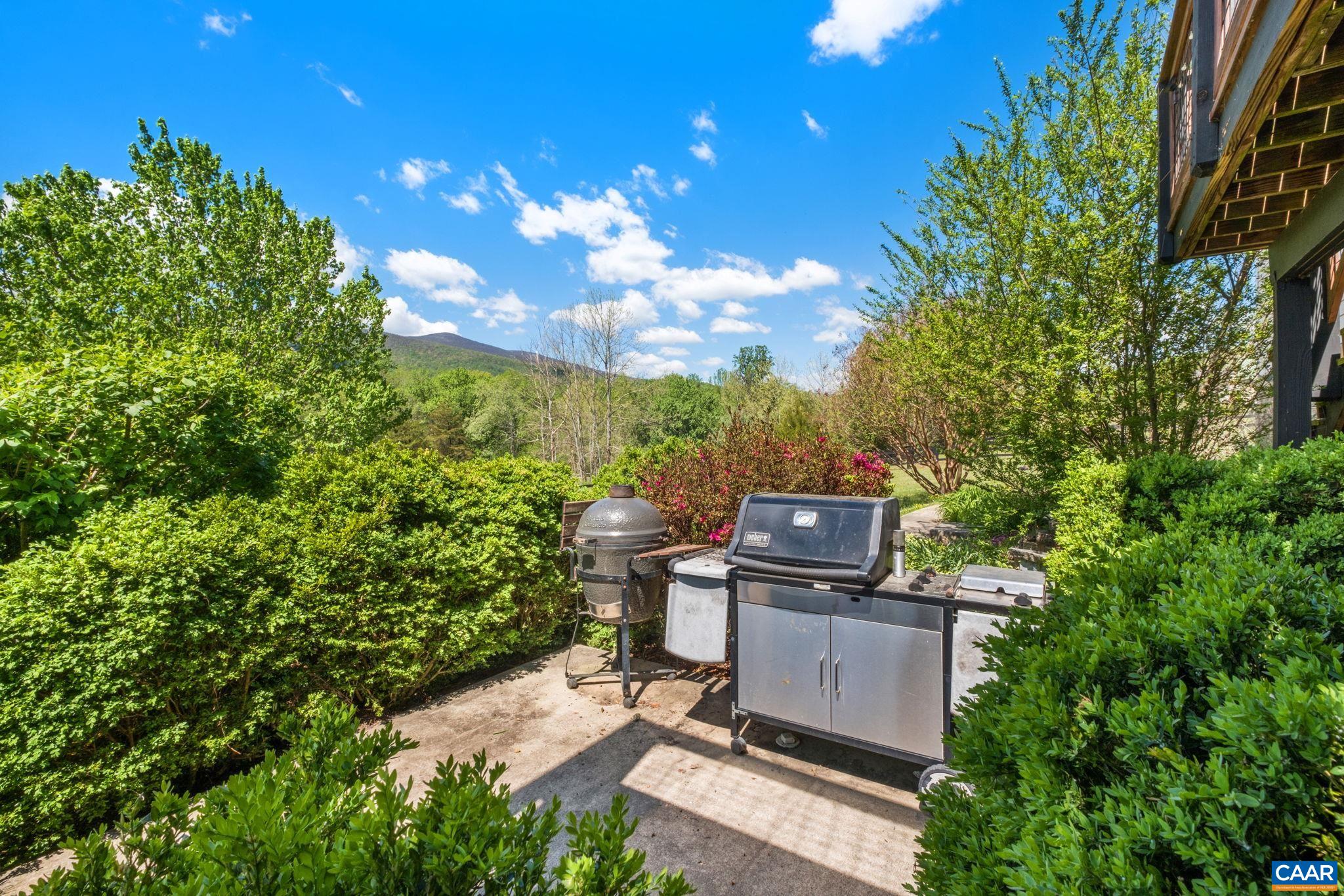 164 SUNNYSIDE LN