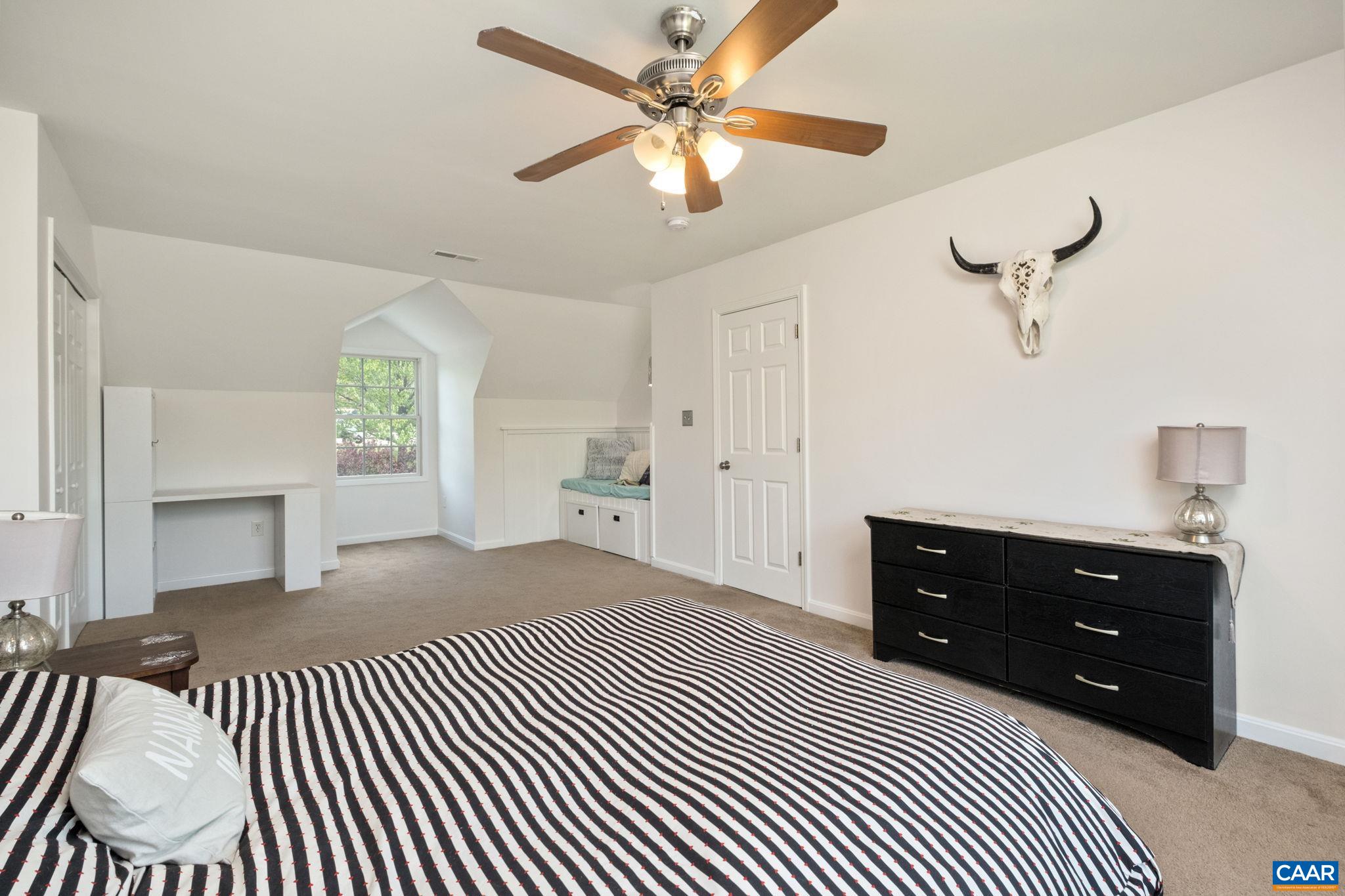 164 SUNNYSIDE LN