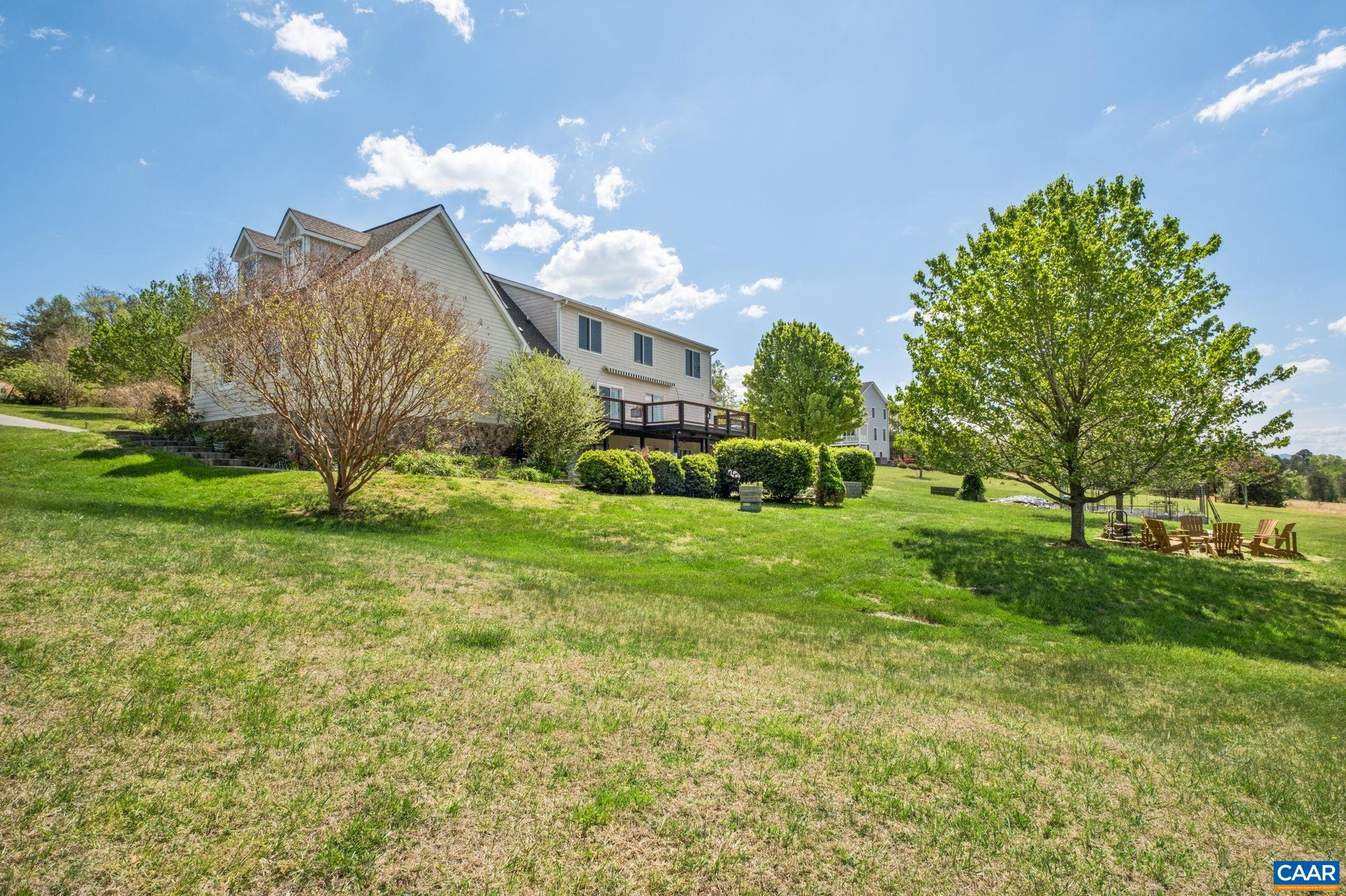 164 SUNNYSIDE LN